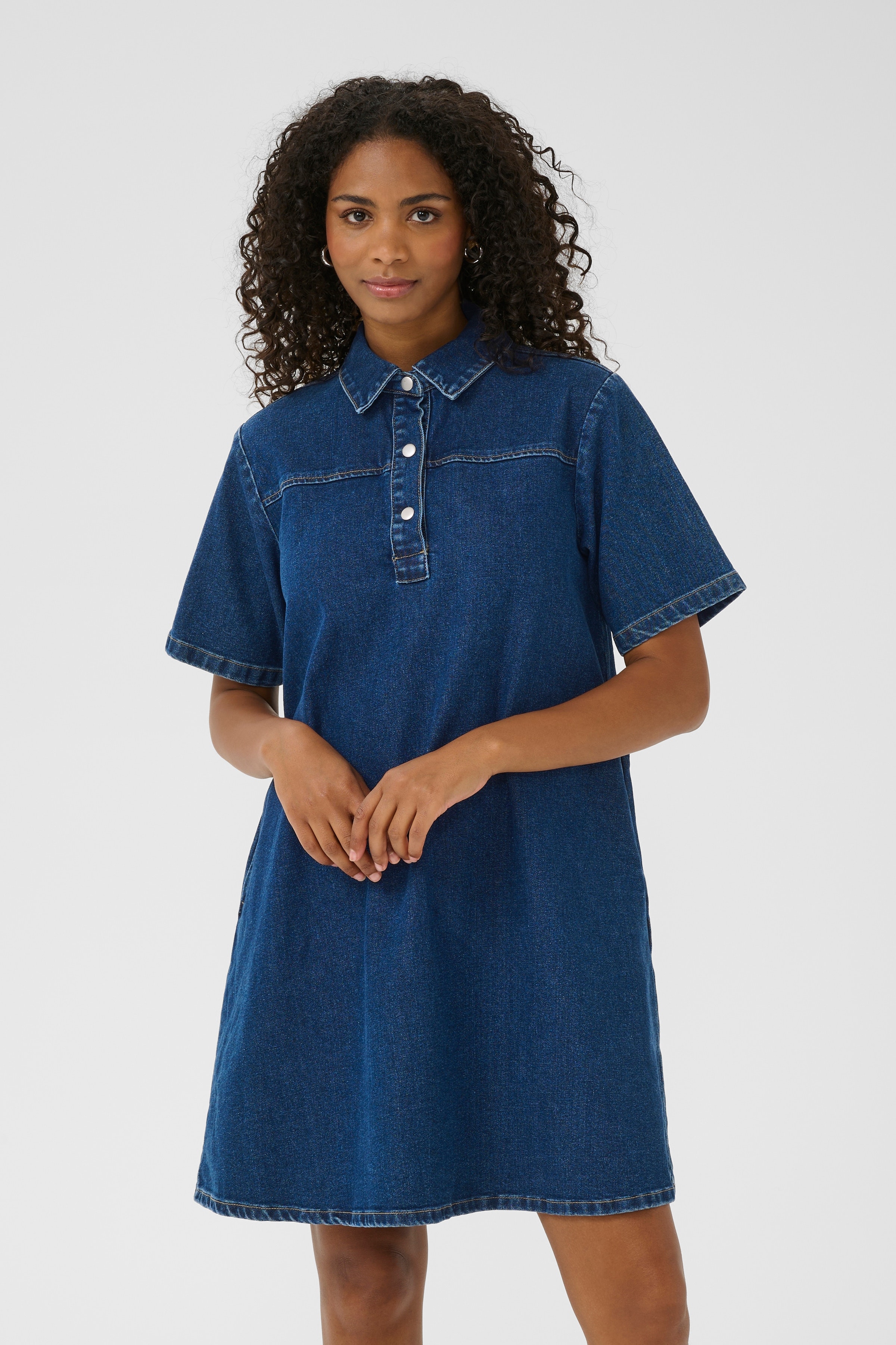 KAsandra Denimkjole LOOKBOOK FRONT 10552391-102272
