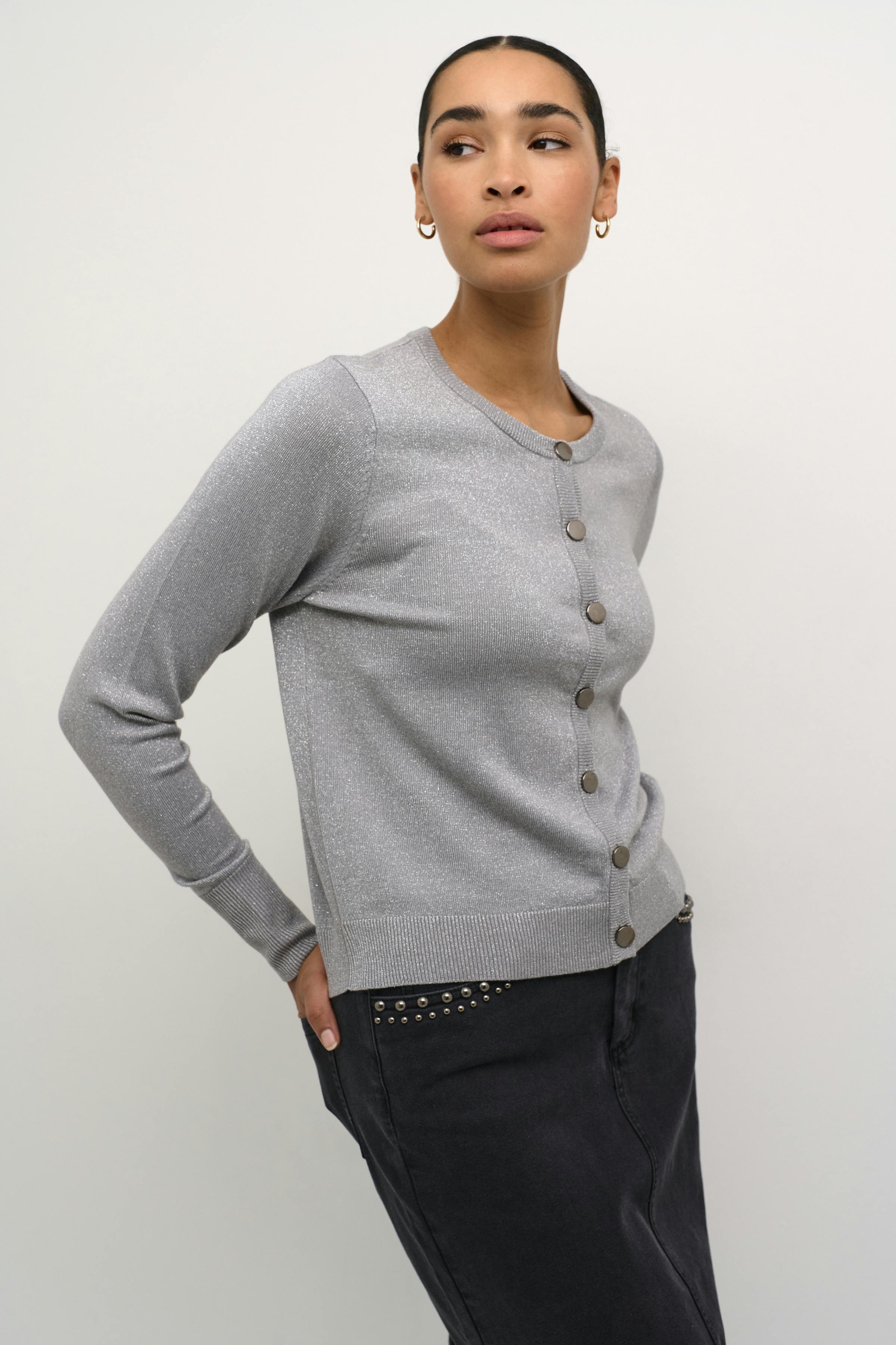 KAregina Glitzer-Cardigan LOOKBOOK FRONT 10509310-106667