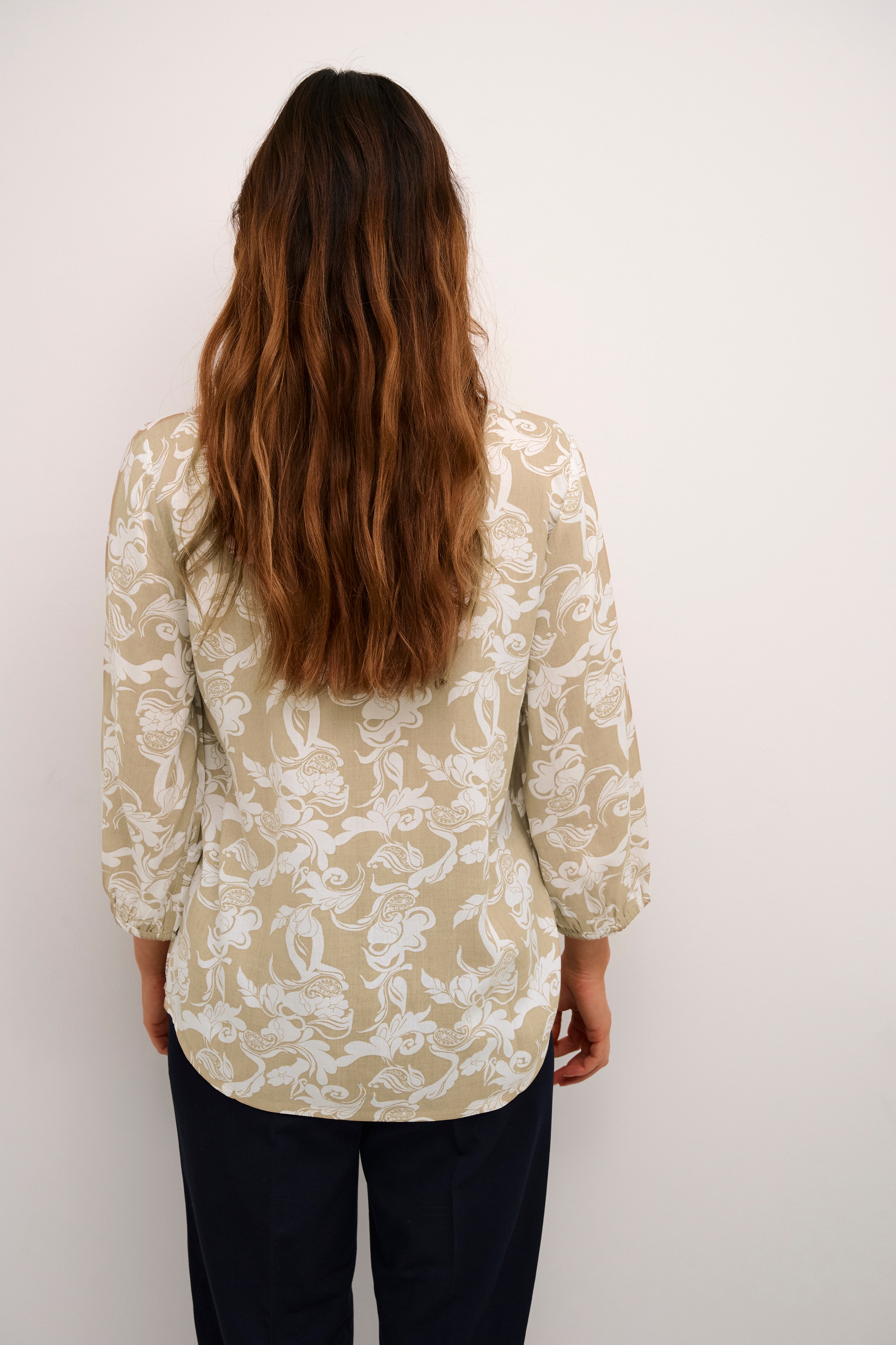 KAclaire Bluse LOOKBOOK BACK 10508704-106368