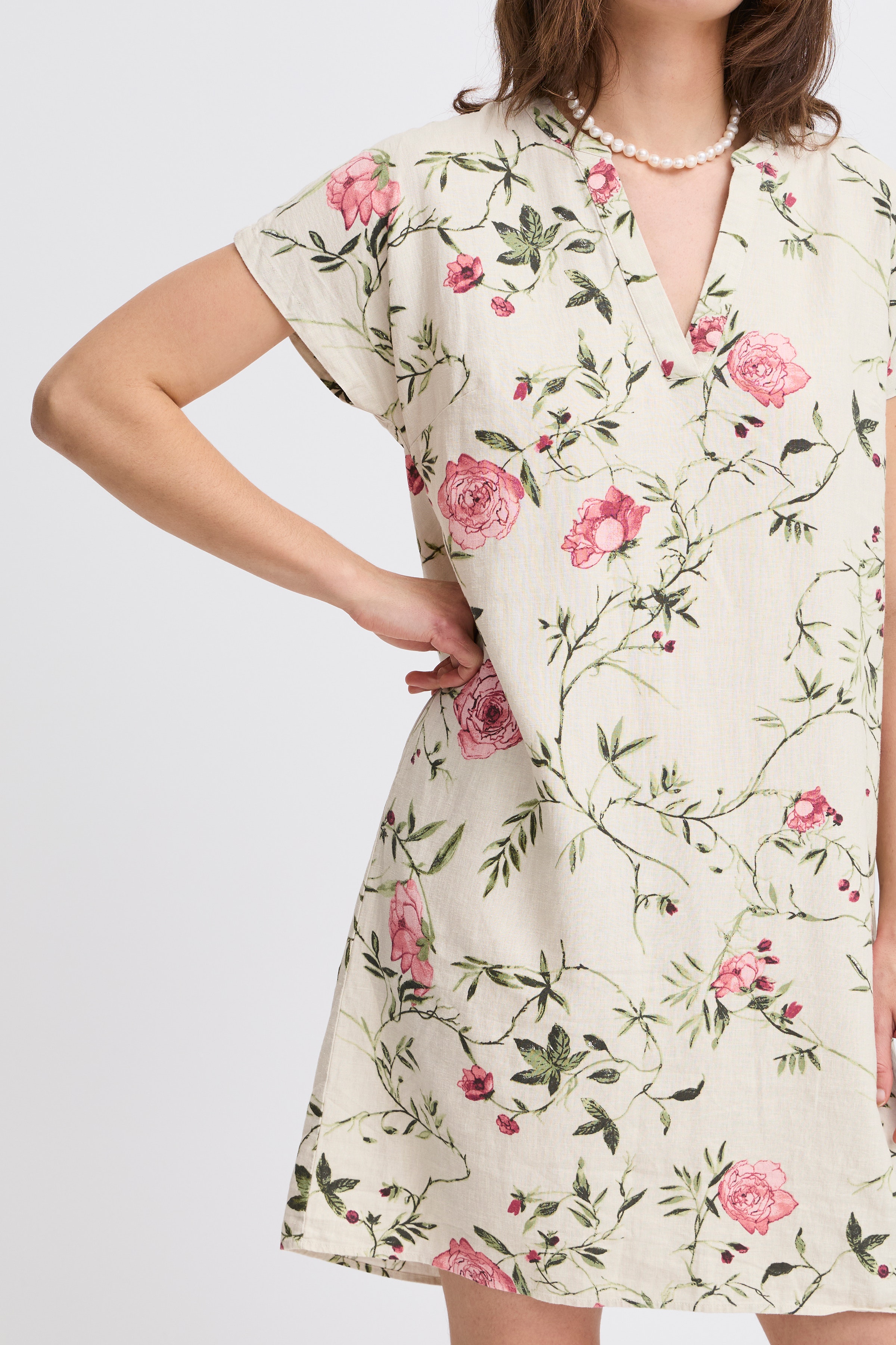 BYFALAKKA Kleid LOOKBOOK DETAIL 20811336-204793