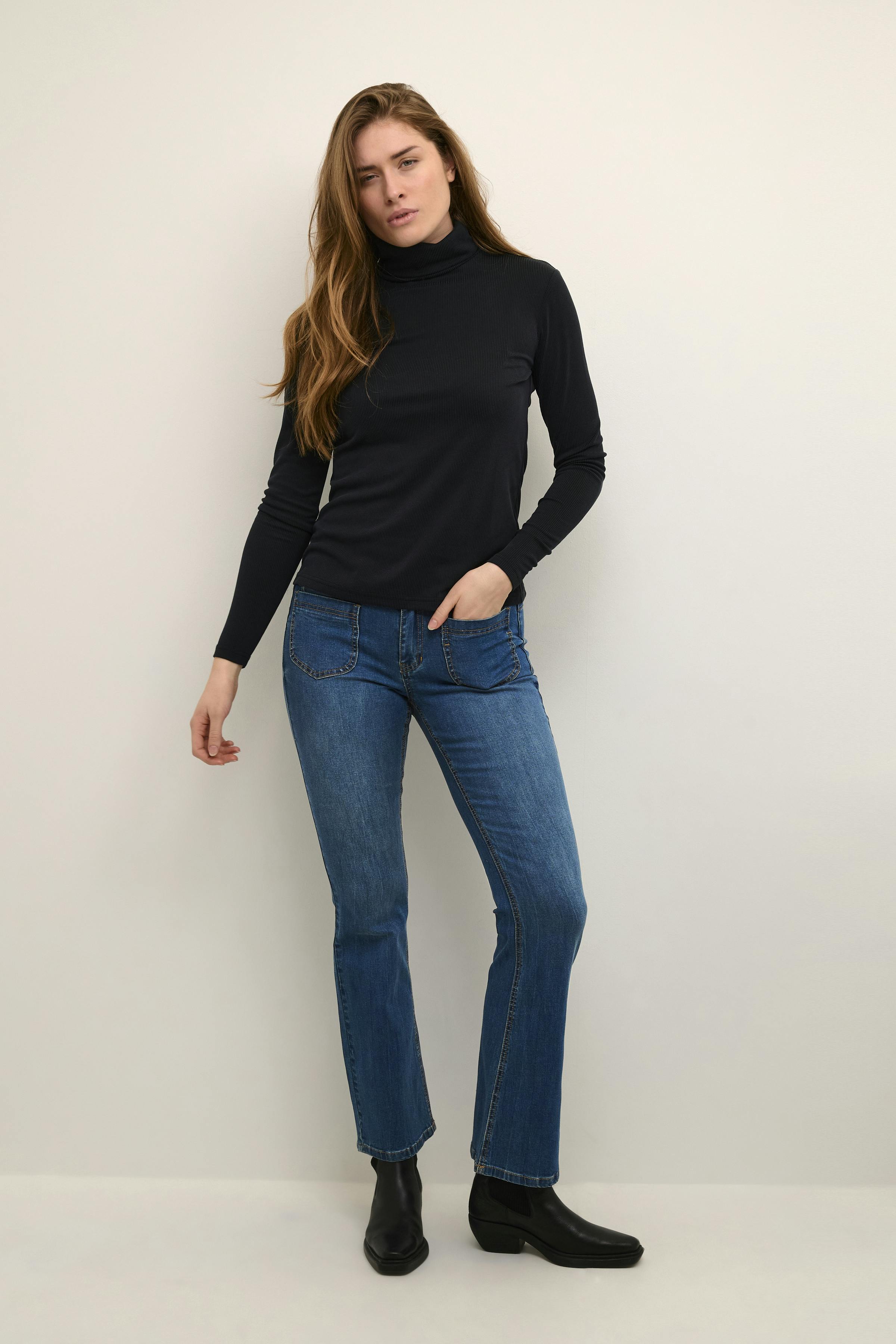 CUsasia Jeans LOOKBOOK FRONT 50109989-500026