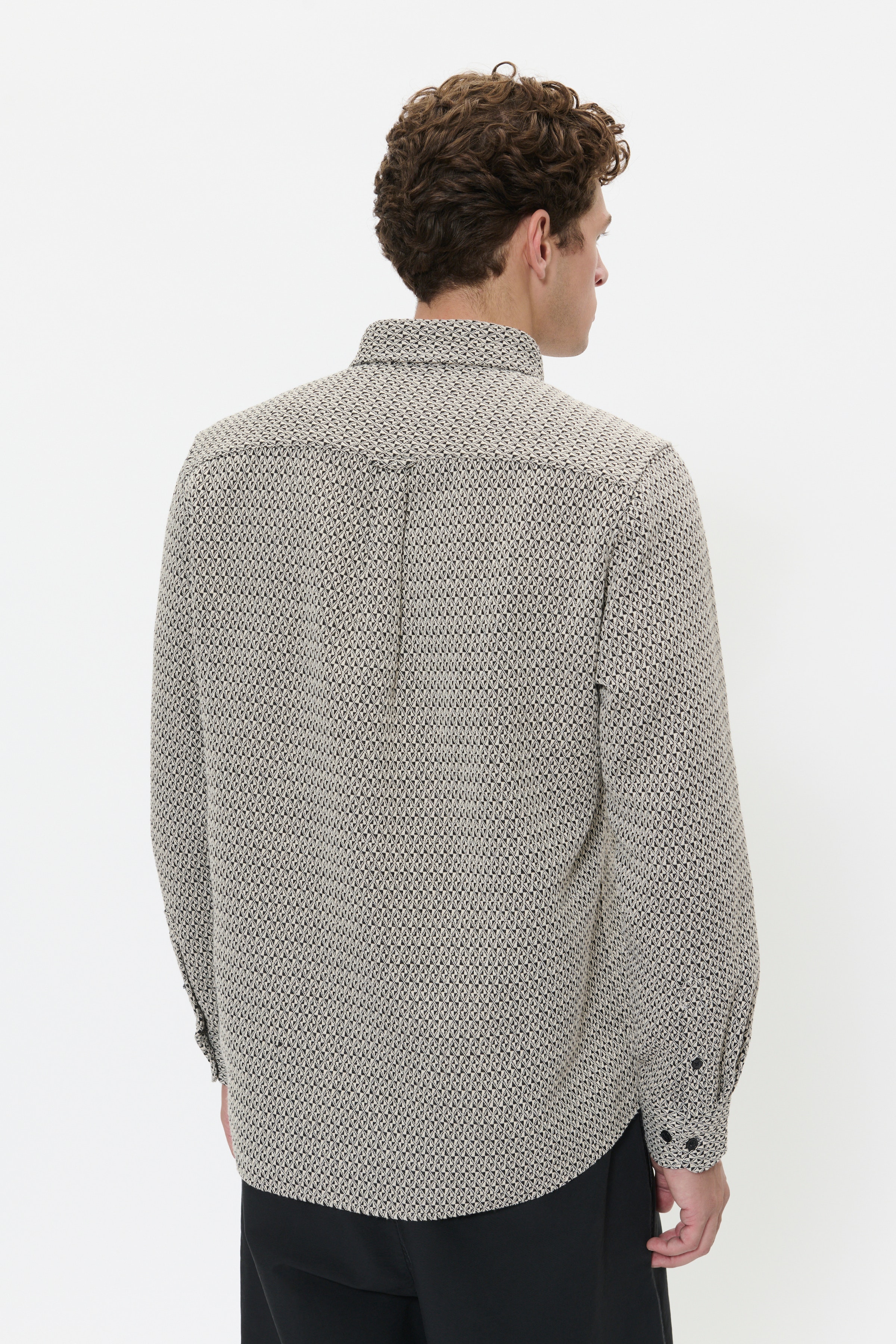 MAbrize M73 Shirt LOOKBOOK BACK 30208647-300275