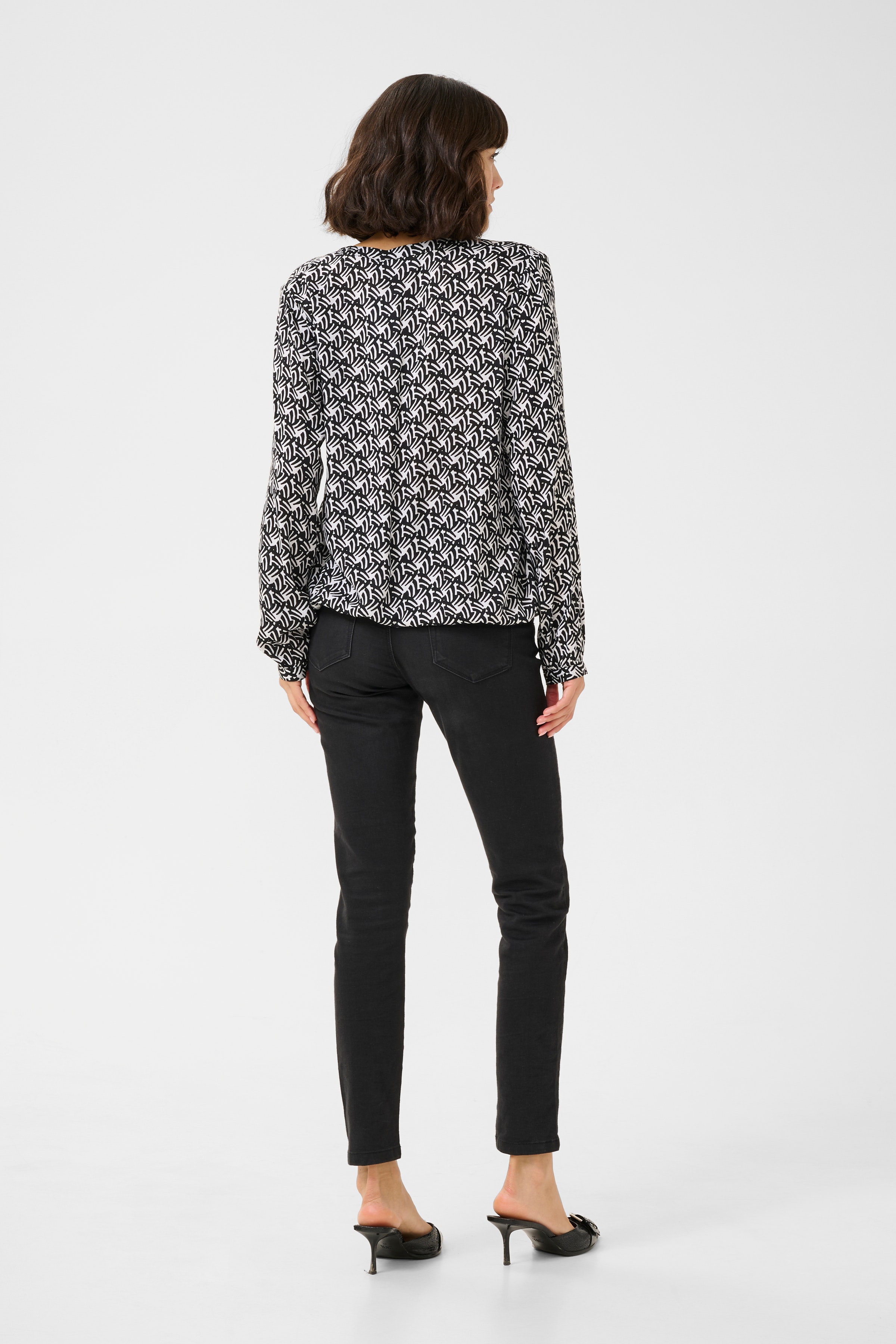 KAditte Top LOOKBOOK BACK 10507919-107090