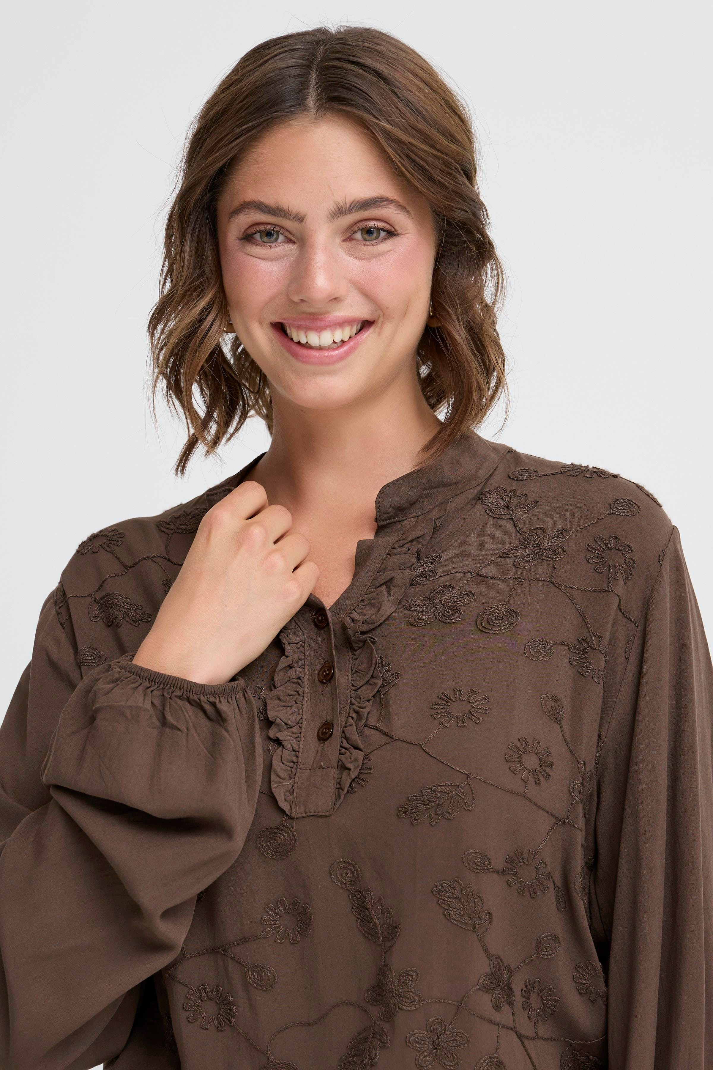 FREMBRA Blouse LOOKBOOK DETAIL 20616432-191109
