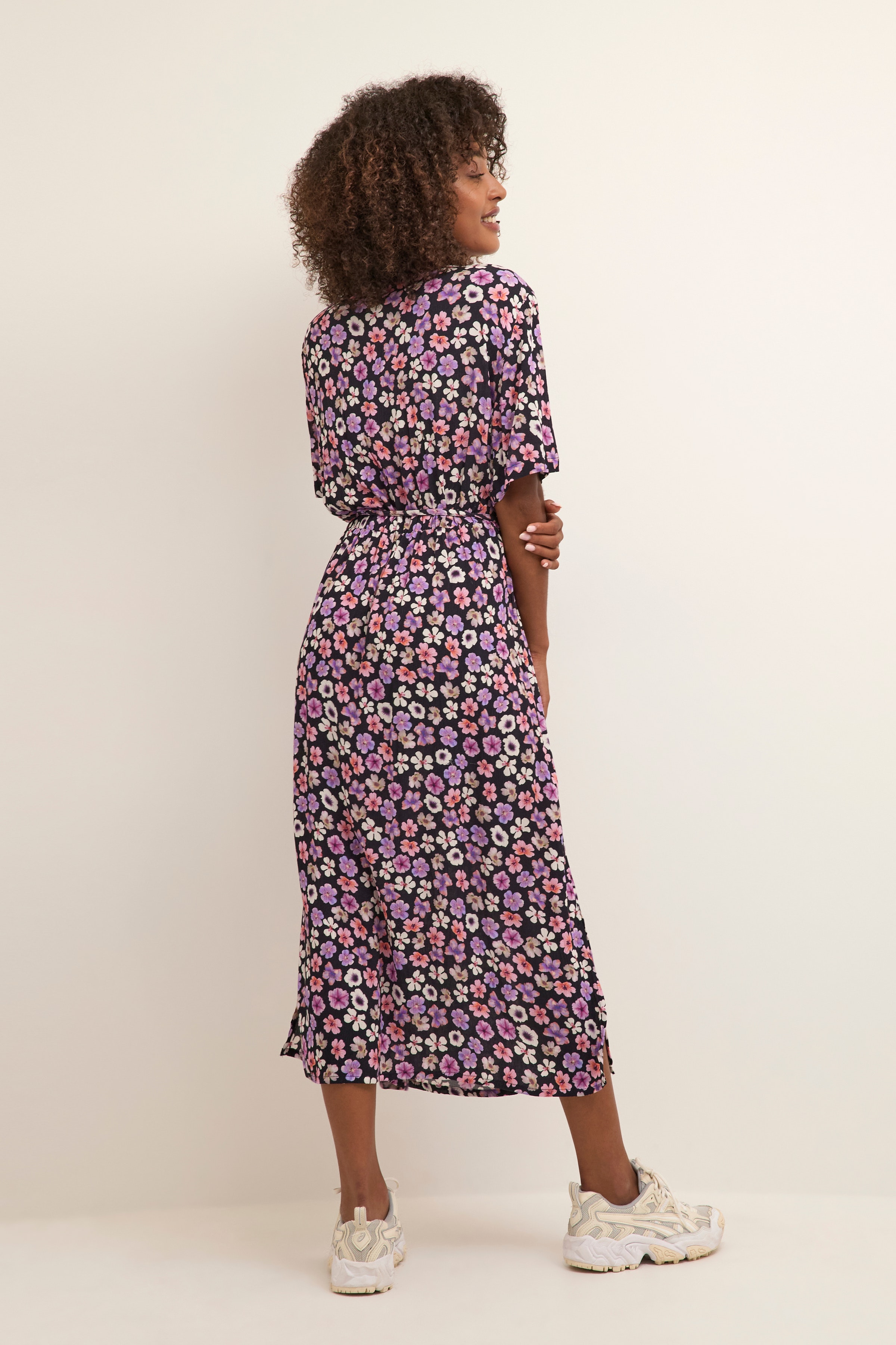 KAtara Kjole LOOKBOOK BACK 10507379-104082
