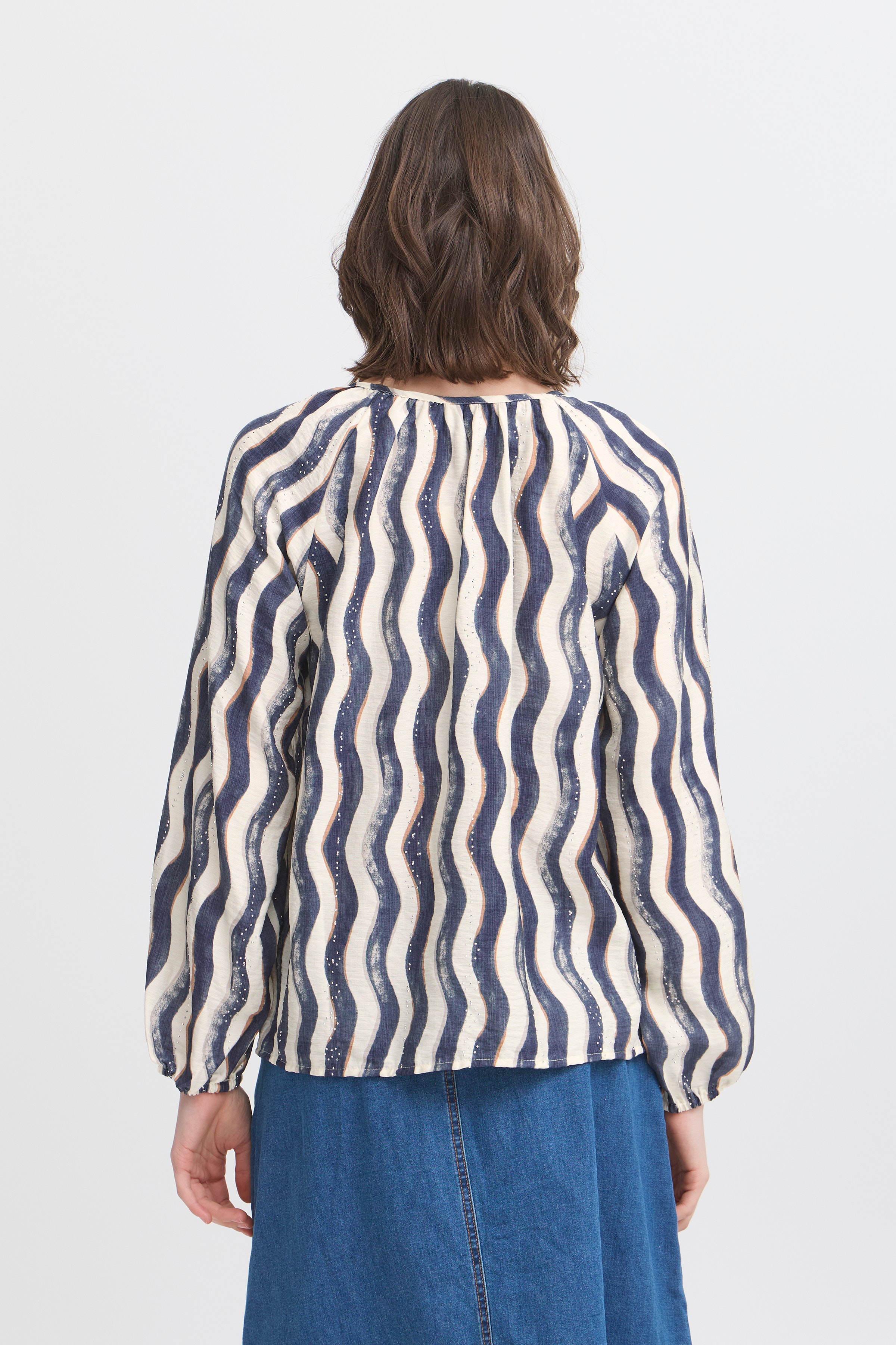 FRDIANE Blouse LOOKBOOK BACK 20616229-205428