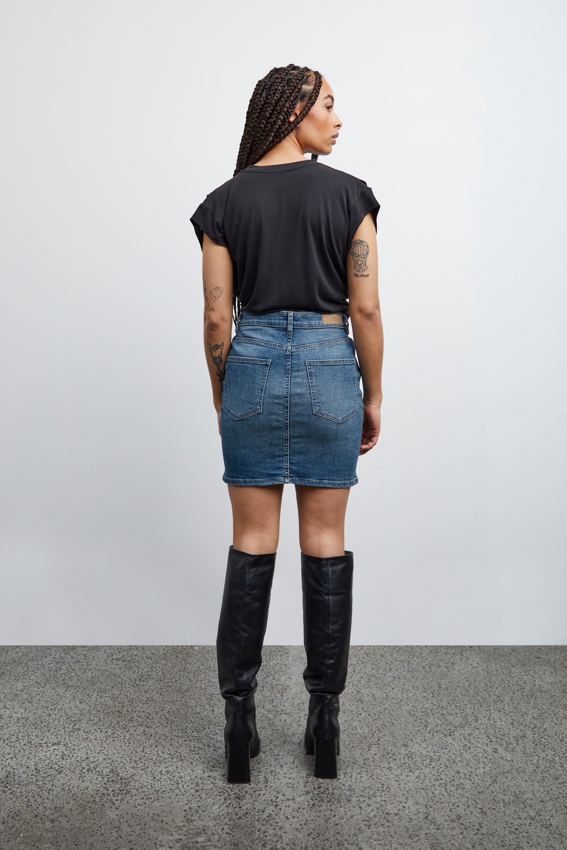 IHTWIGGY Skjørt LOOKBOOK BACK 20111414-19037