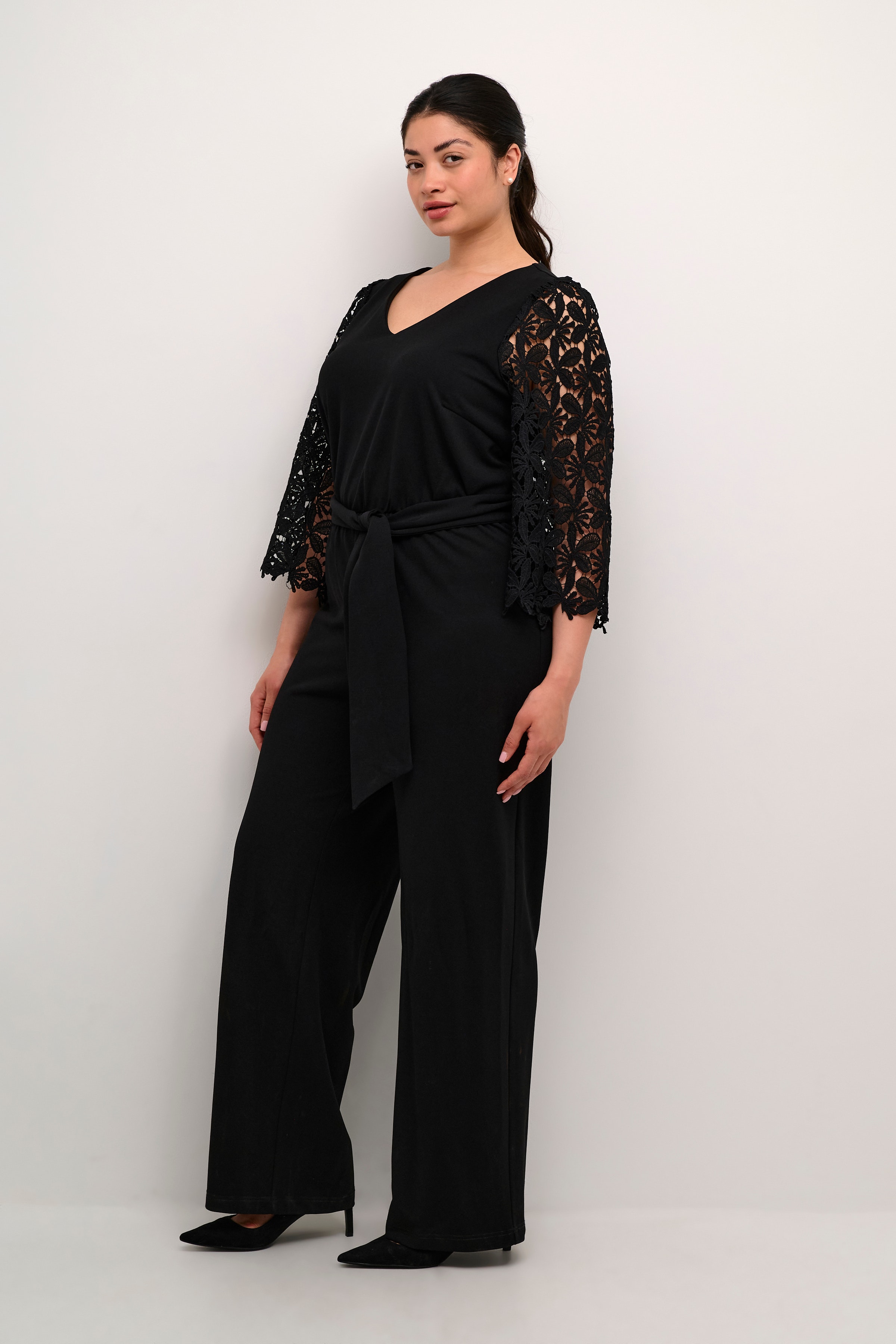 KCemma Jumpsuit LOOKBOOK FRONT 10582616-100121