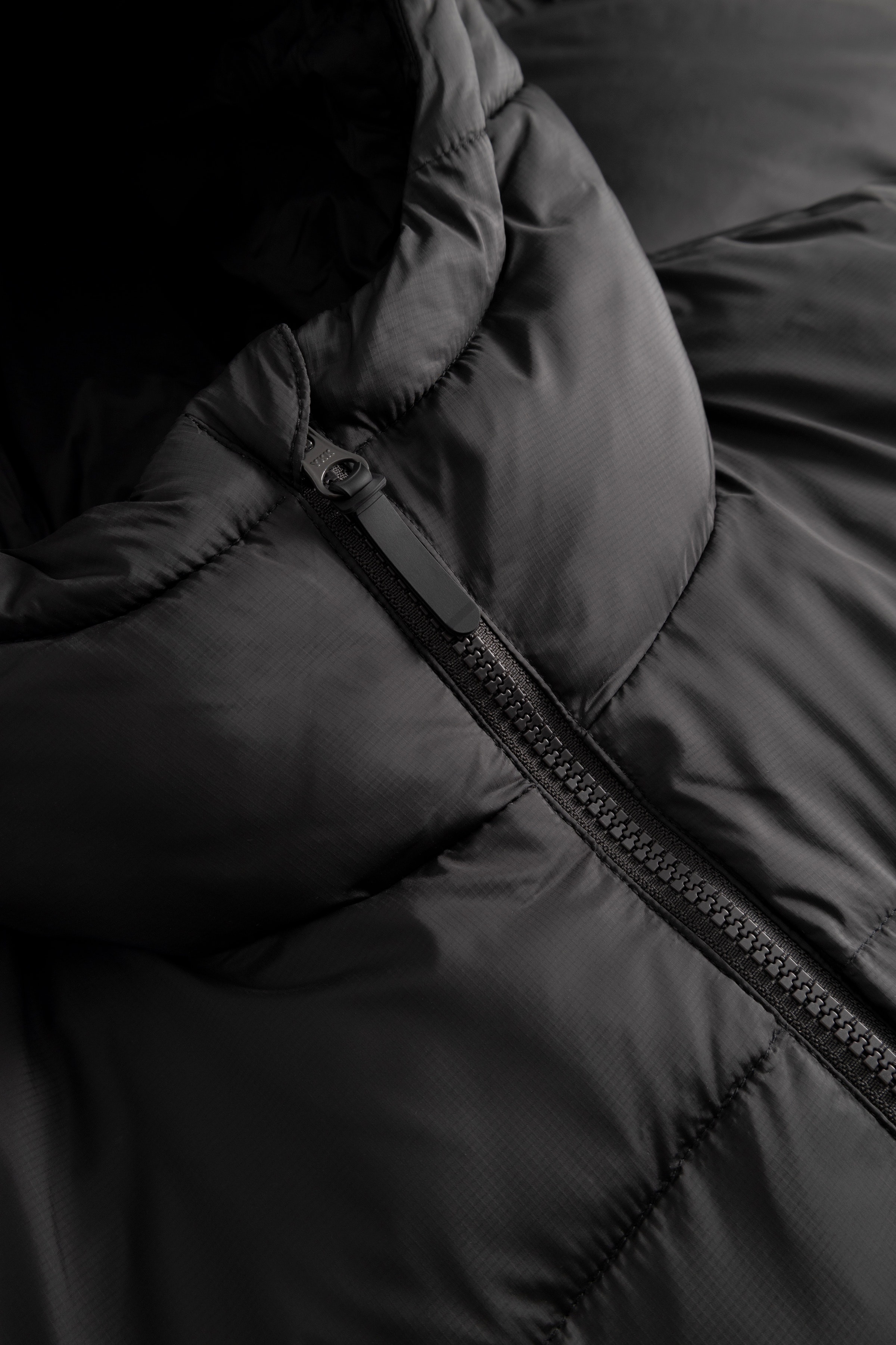 WWClaus Outerwear PACK DETAIL 30251855-303700