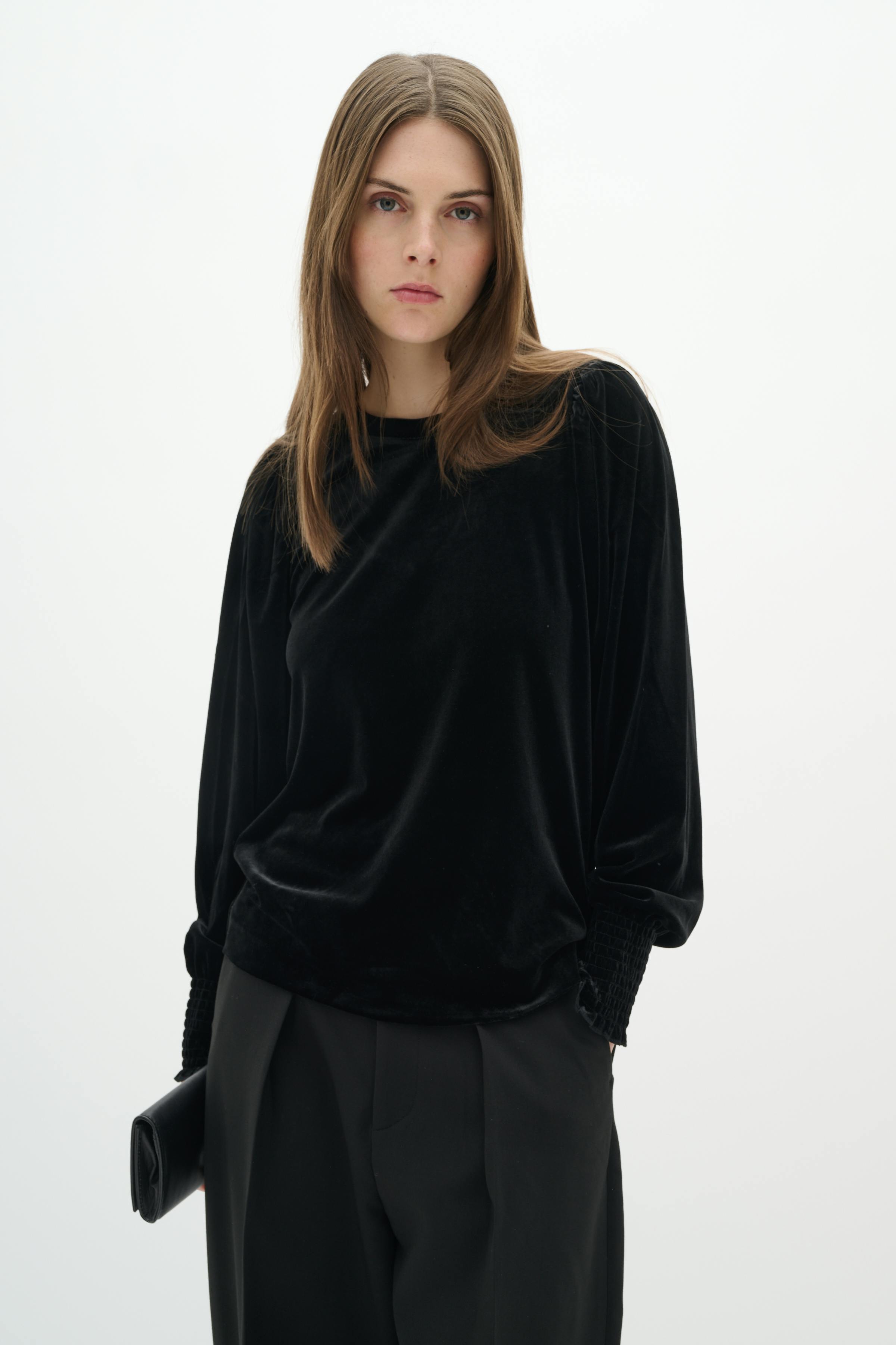 OriellaIW Pullover LOOKBOOK FRONT 30109904-194008