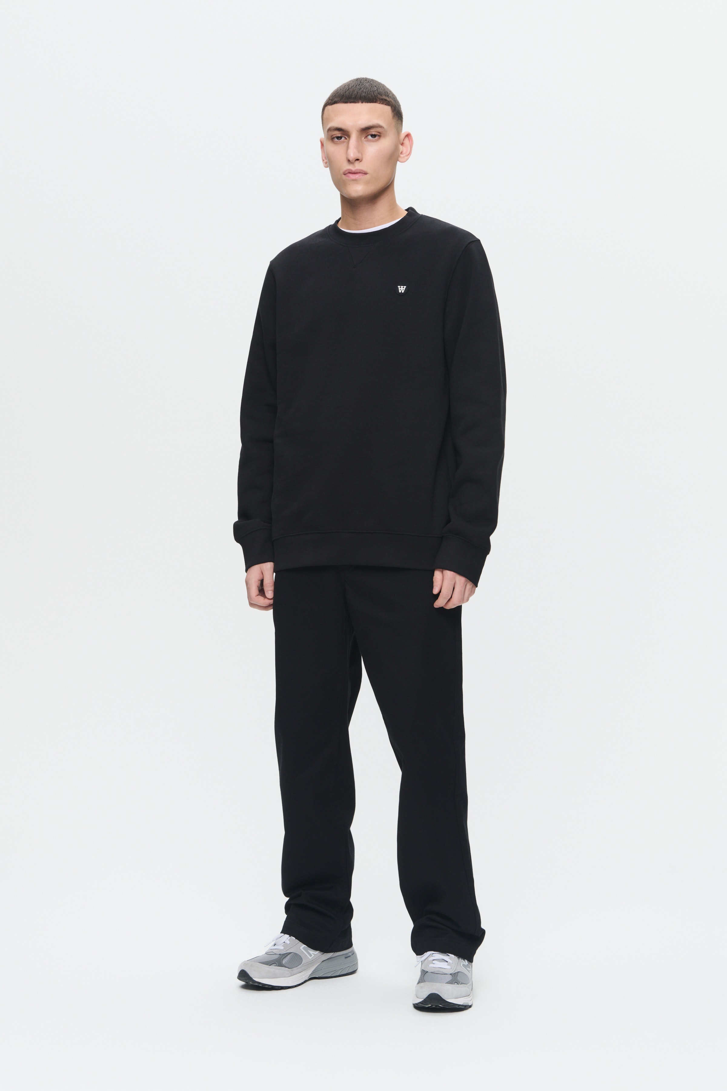 WWTye Sweatshirt LOOKBOOK FRONT 30251378-193911