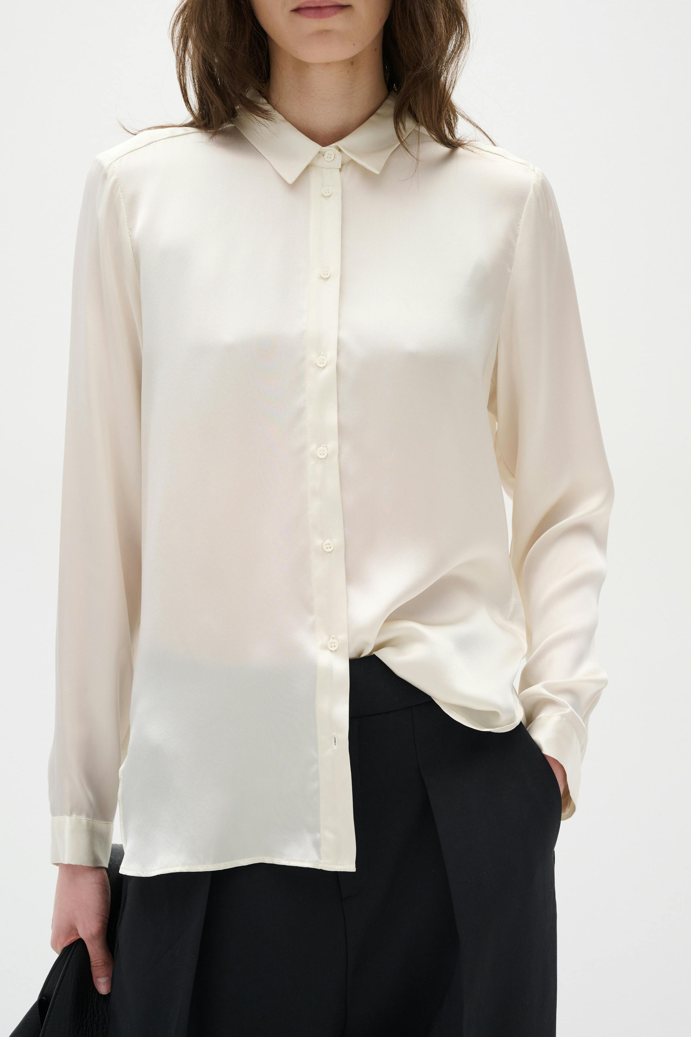 Leonore Shirt Premium LOOKBOOK DETAIL 30104237-110701