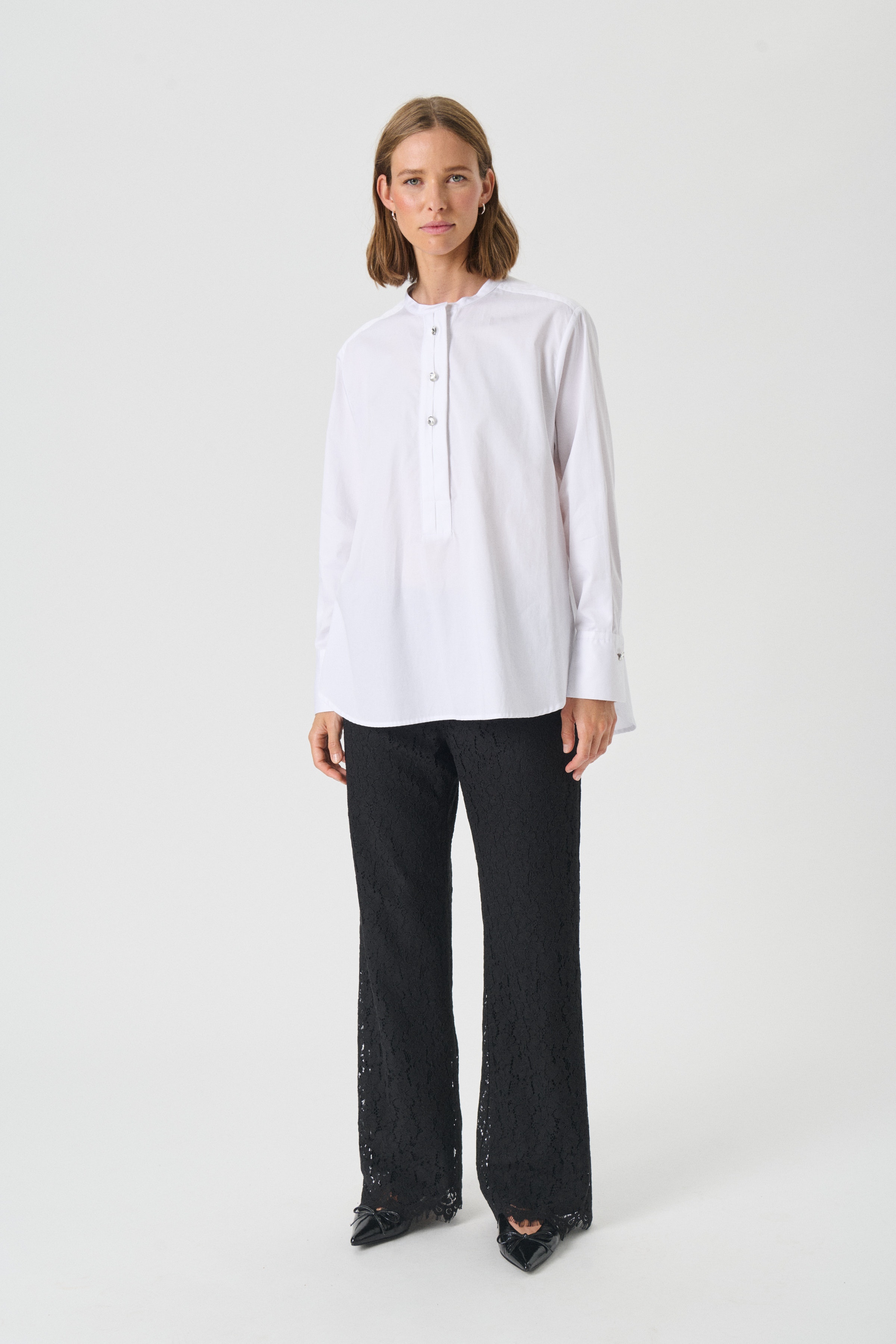 VildanaPW Skjorte LOOKBOOK FRONT 30310165-110601