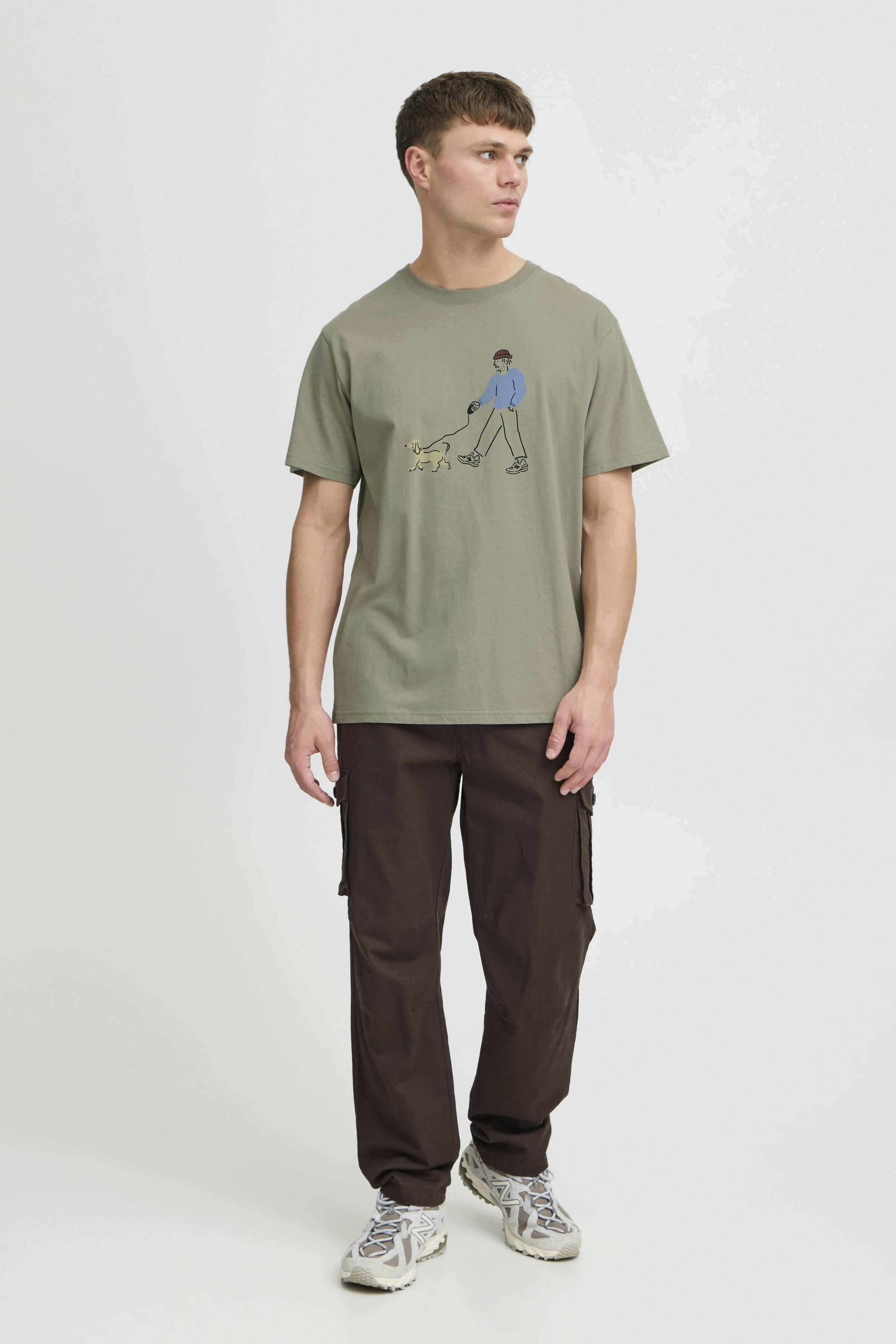 SDMANNIS T-shirt LOOKBOOK FRONT 21108332-170610