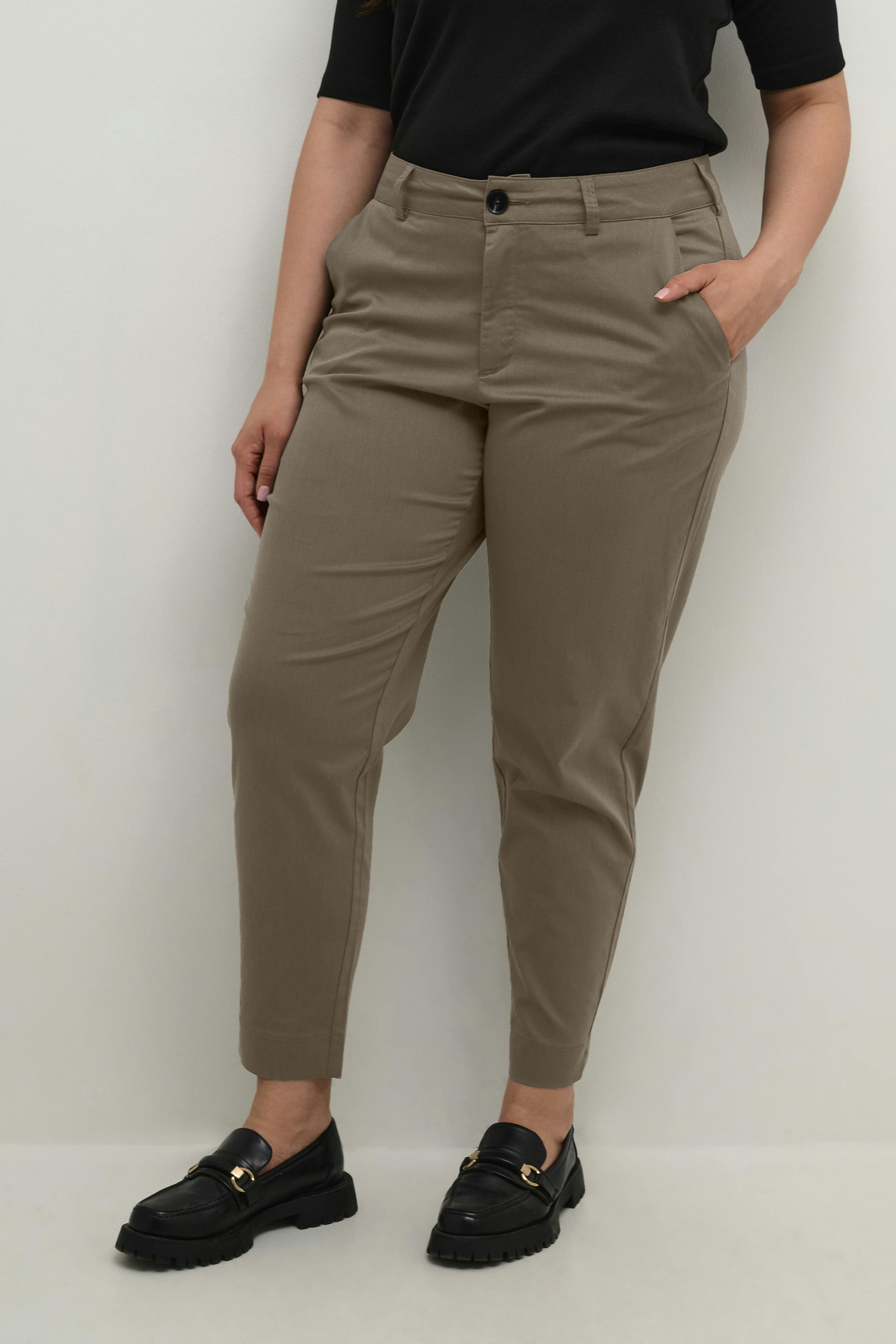 KCleana Hose LOOKBOOK FRONT 10581546-190810