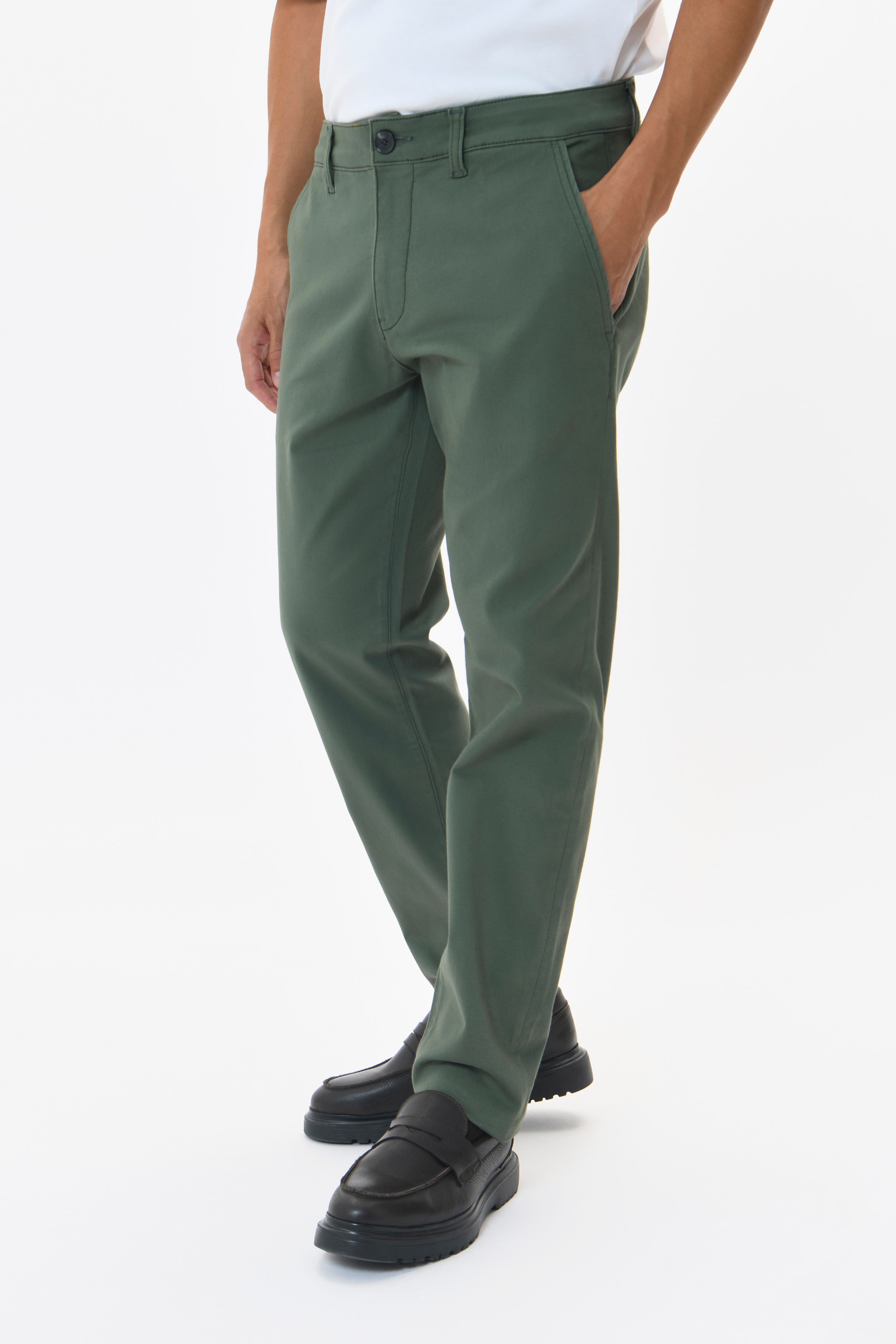 MAparker Trousers LOOKBOOK FRONT 30206892-190309