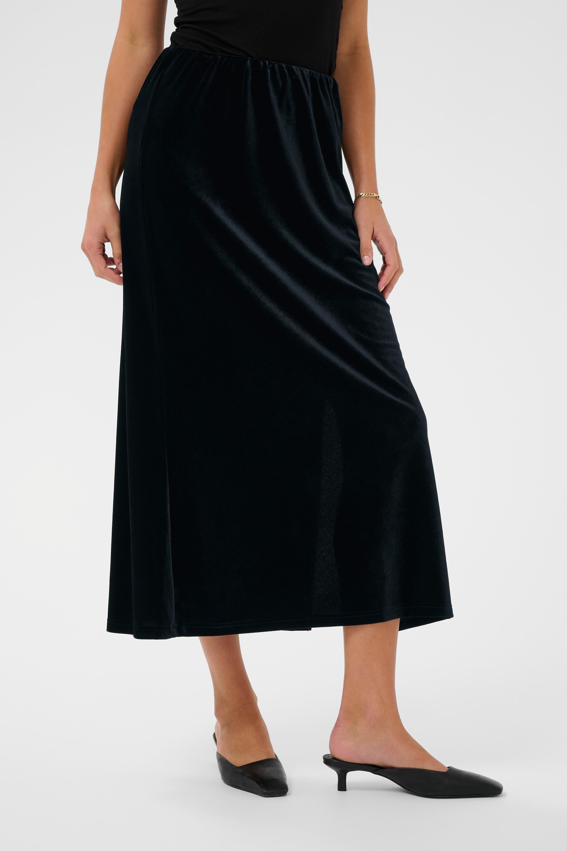 KAkelly Skirt LOOKBOOK FRONT 10511204-100121