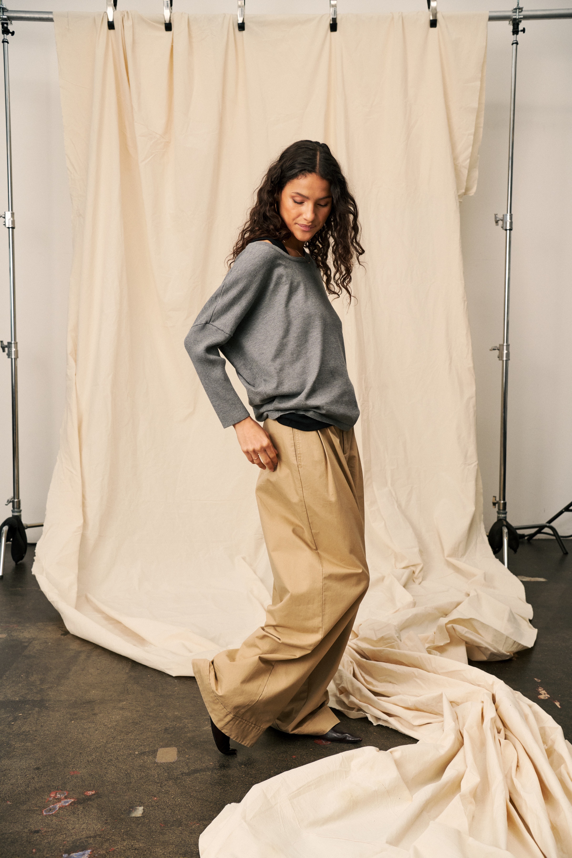 MilaSZ R-Neck Pullover LOCATION NONE 30500003-1739141