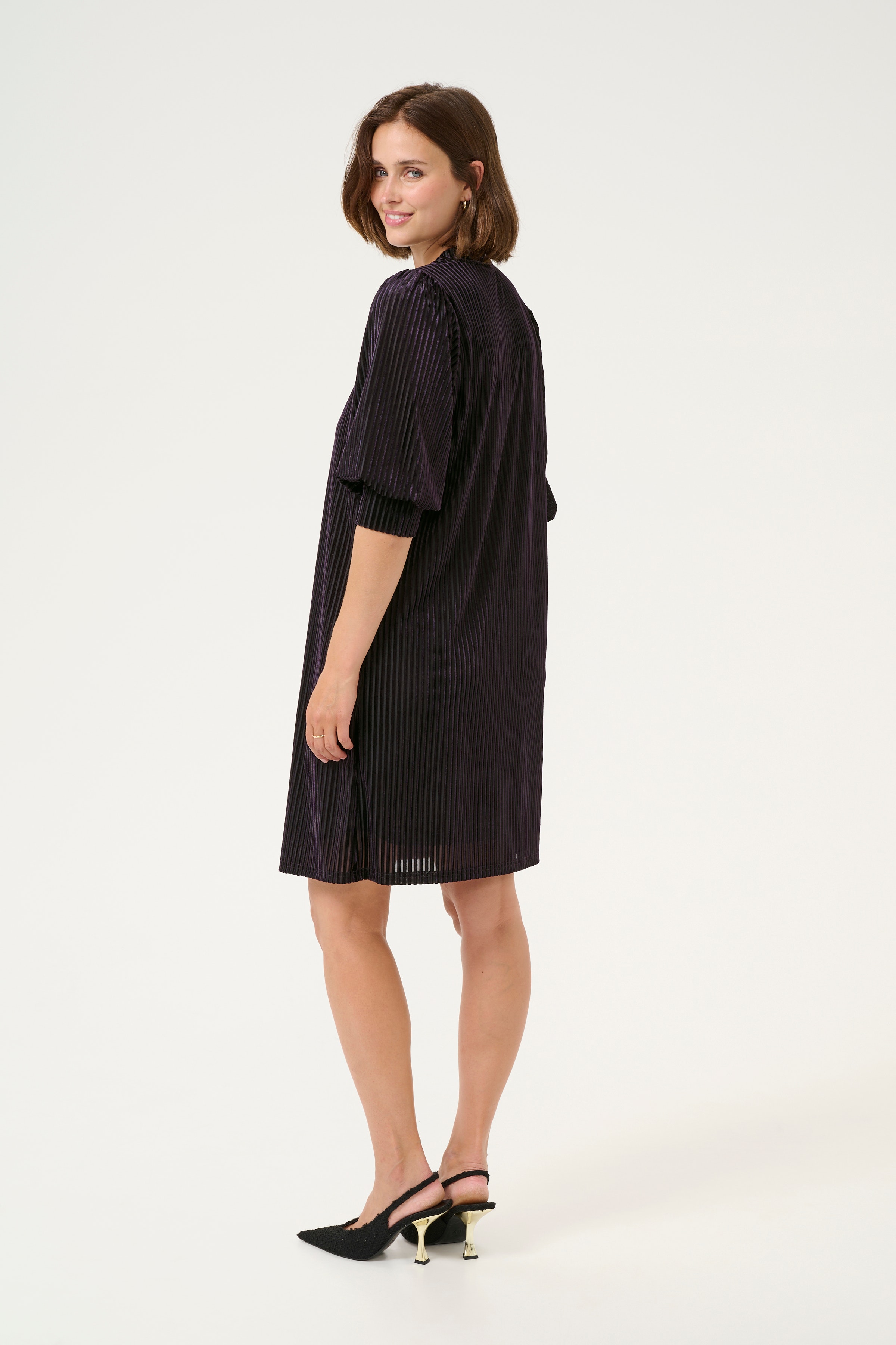 KAcaca Kjole LOOKBOOK BACK 10509795-107223
