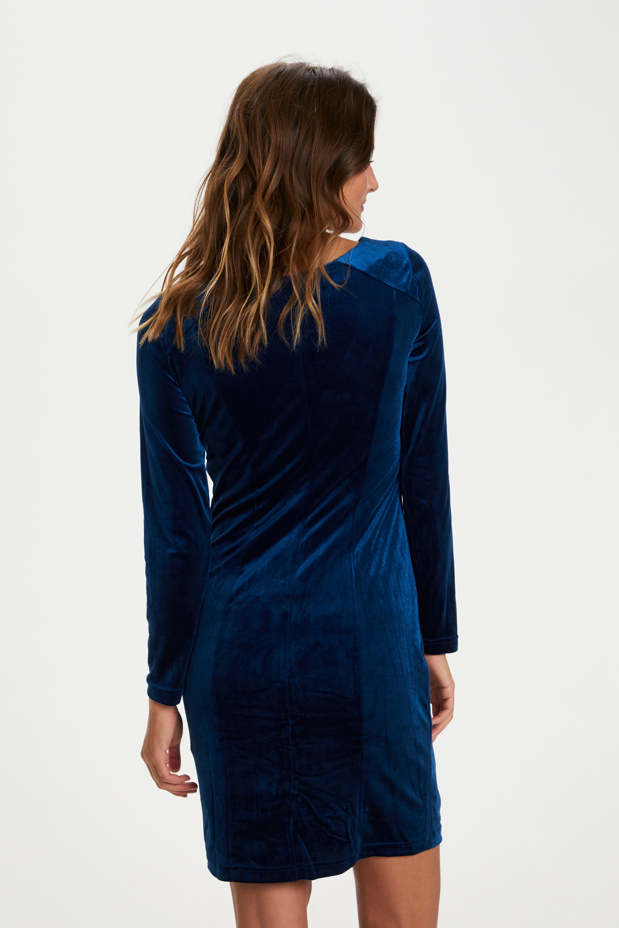 Kelly Dress LOOKBOOK BACK 10501495-194020