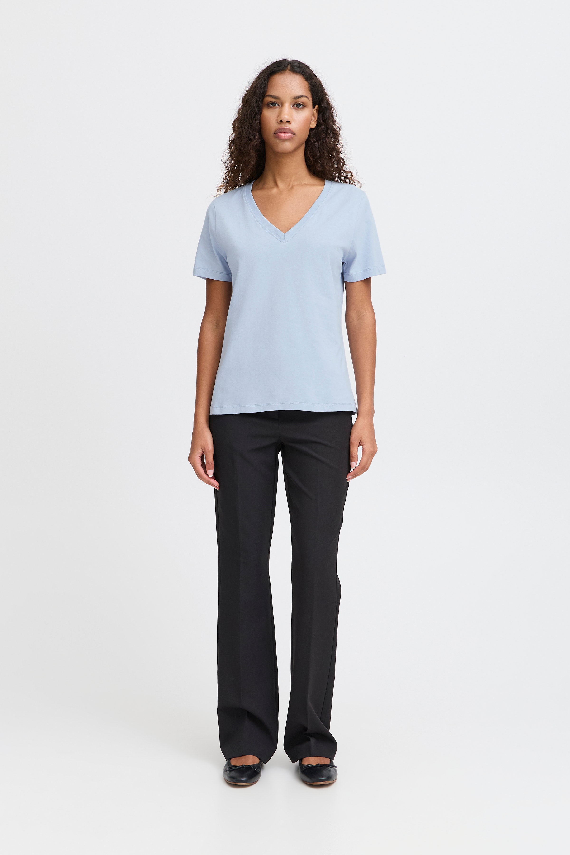 IHPALMER V-neck T-shirt LOOKBOOK FRONT 20120348-143912