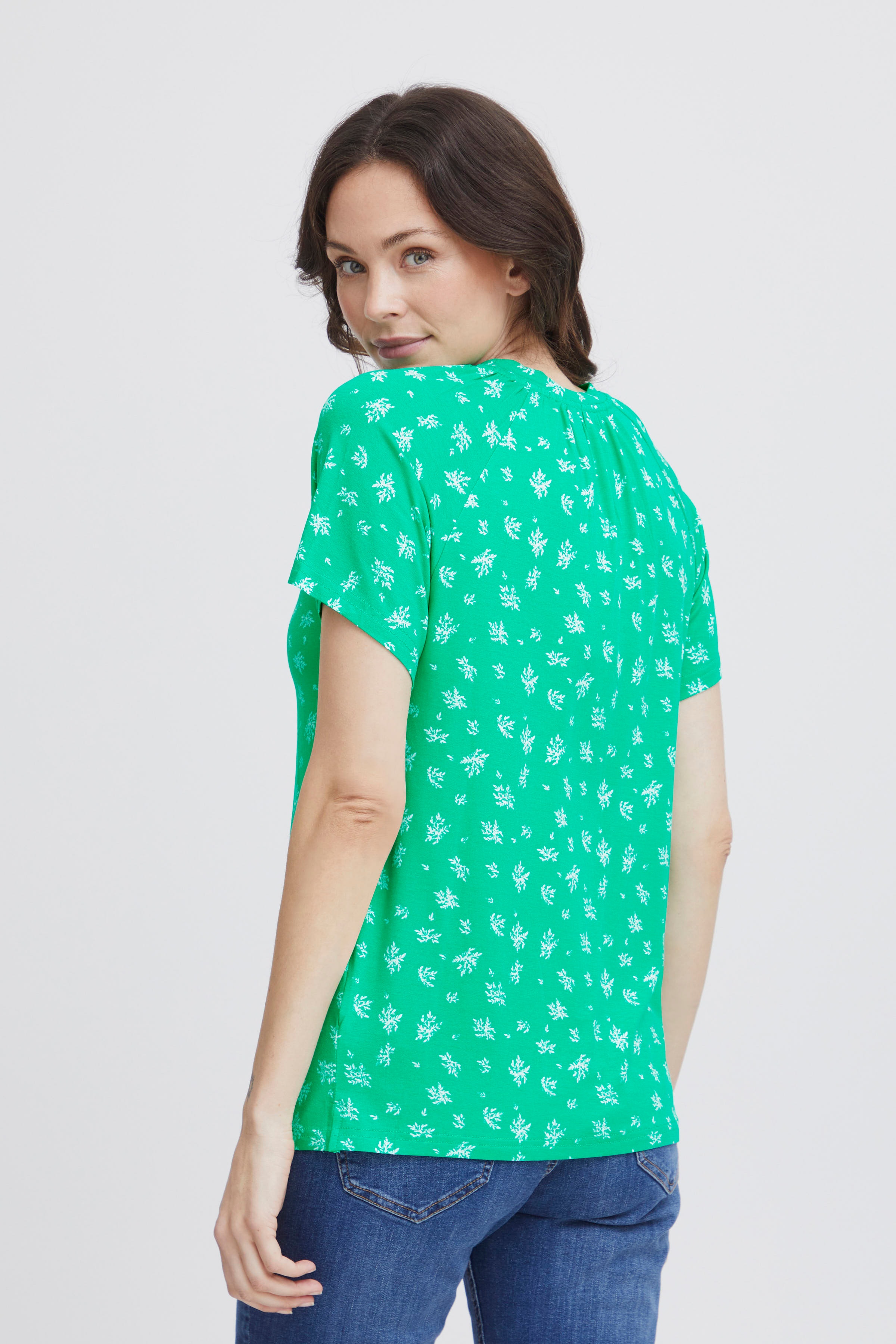 FRSANIE T-shirt LOOKBOOK BACK 20614754-202818