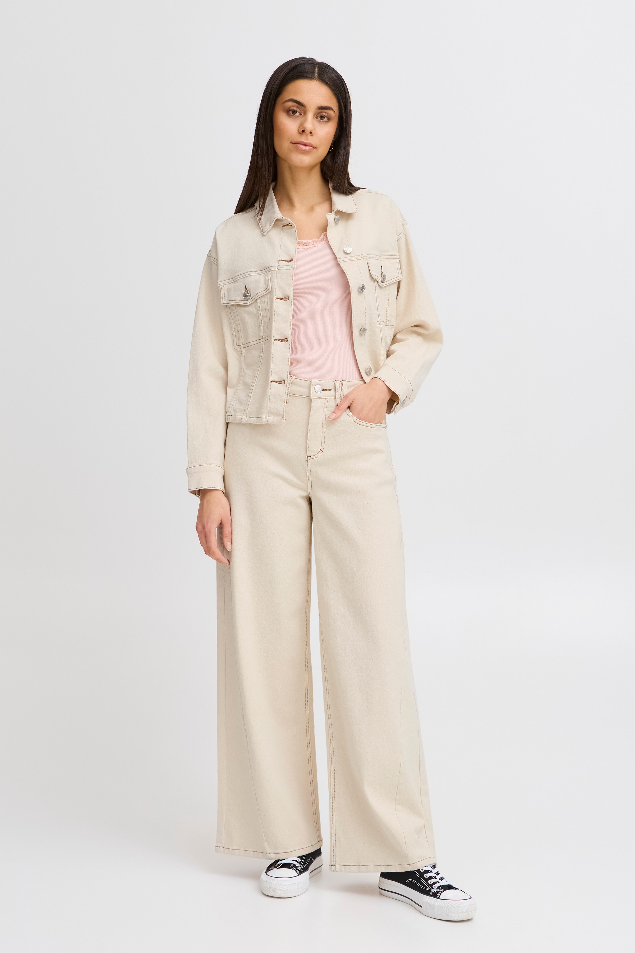 FRALINA Trousers LOOKBOOK FRONT 20615508-110701