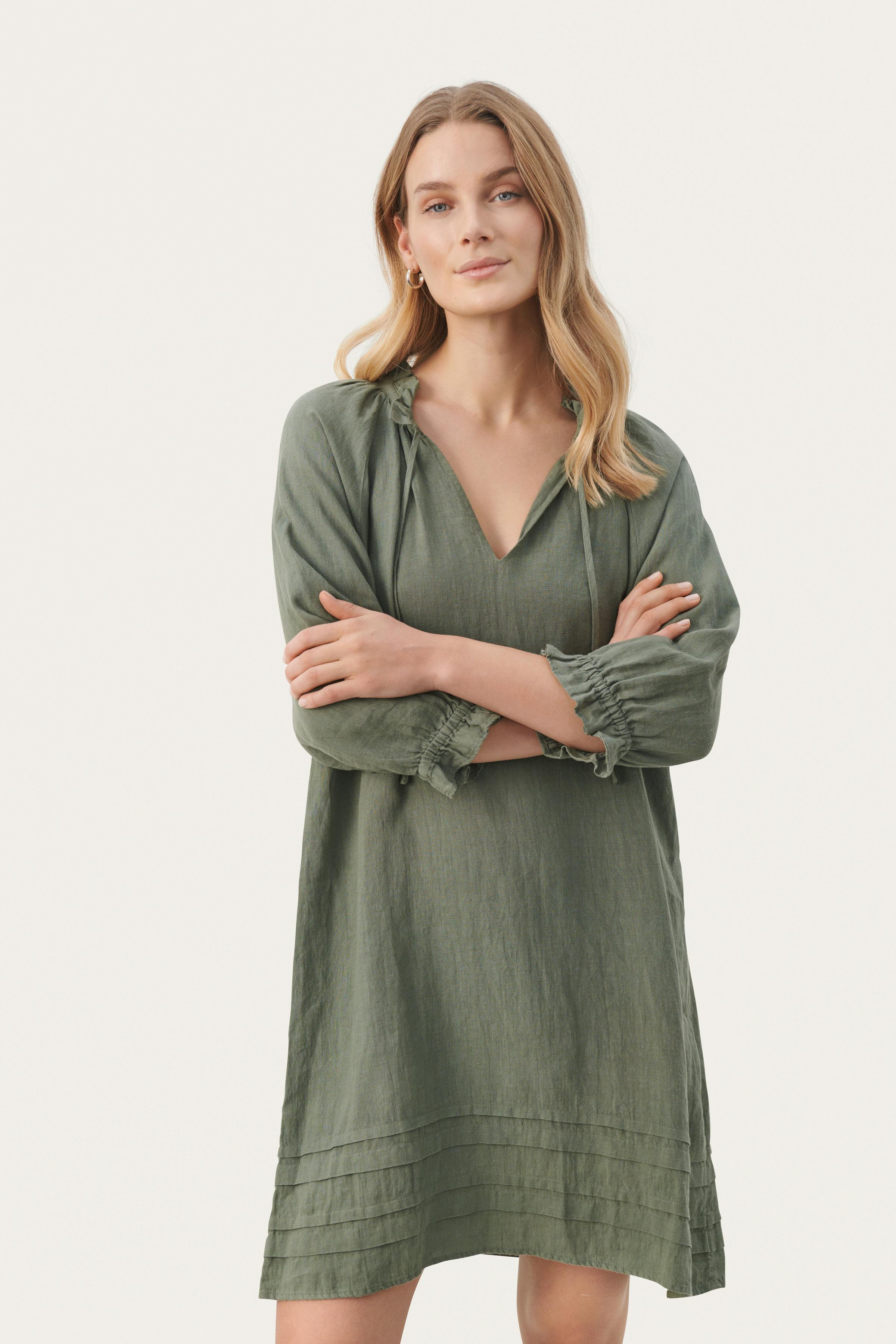 AranPW Short linen dress LOOKBOOK FRONT 30308746-185806