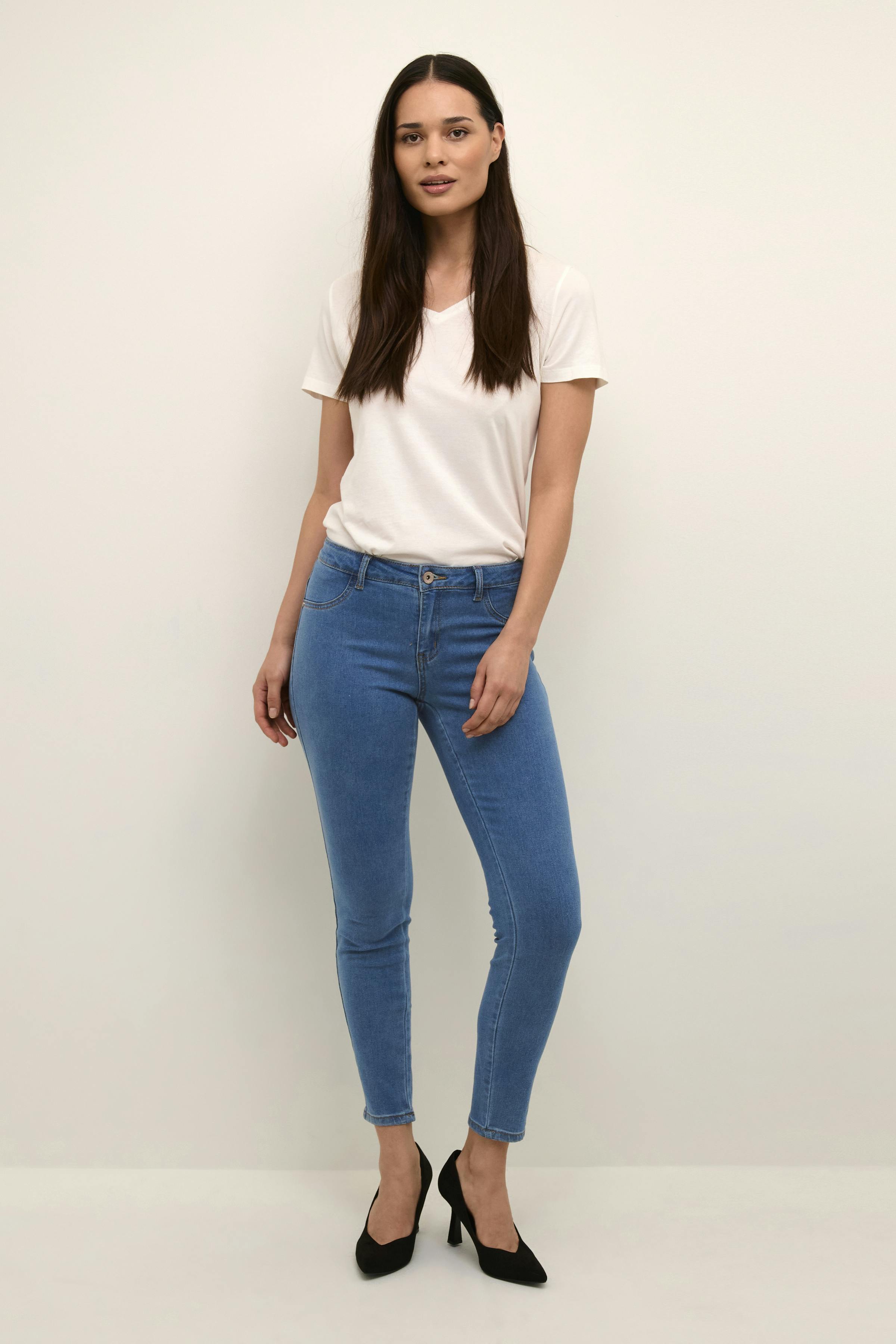 CRTove Jeans LOOKBOOK FRONT 10611153-103995