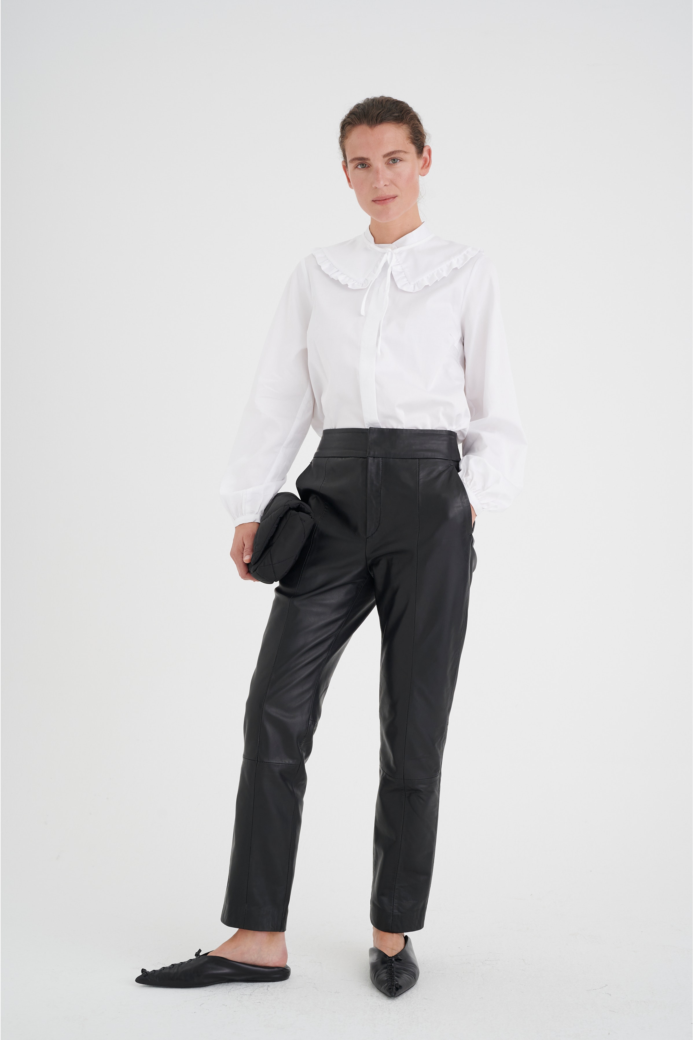 Långärmad skjorta LOOKBOOK FRONT 30106550-300001