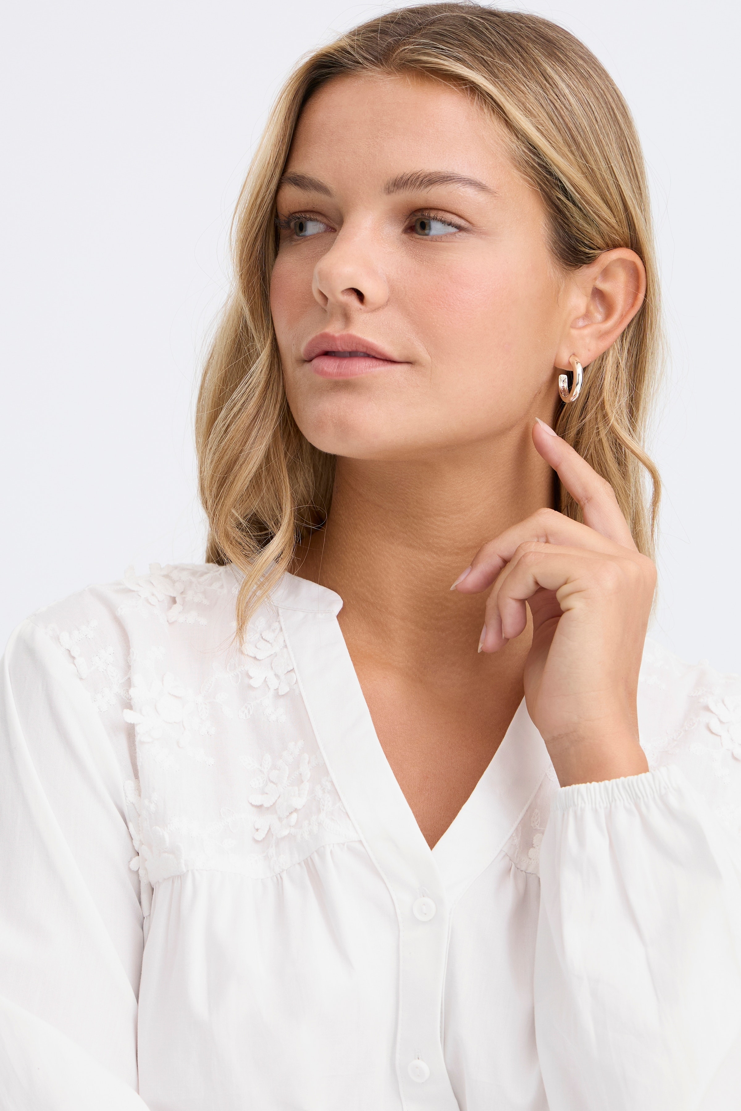 FROBBIE Hemd LOOKBOOK DETAIL 20617433-114800