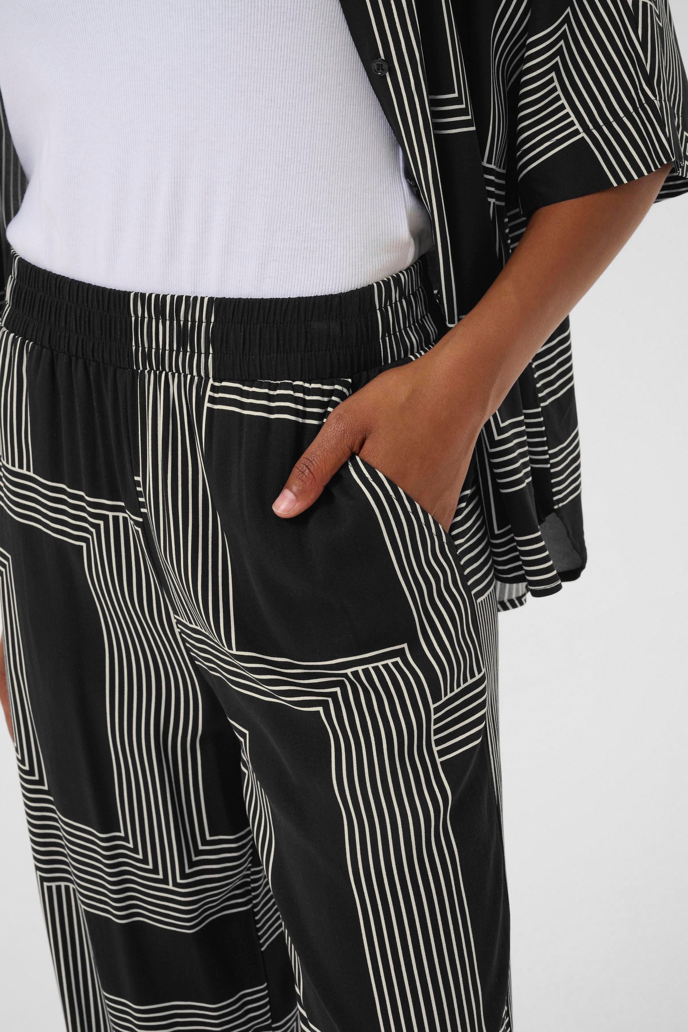 KAdonny Byxor LOOKBOOK DETAIL 10510104-107704