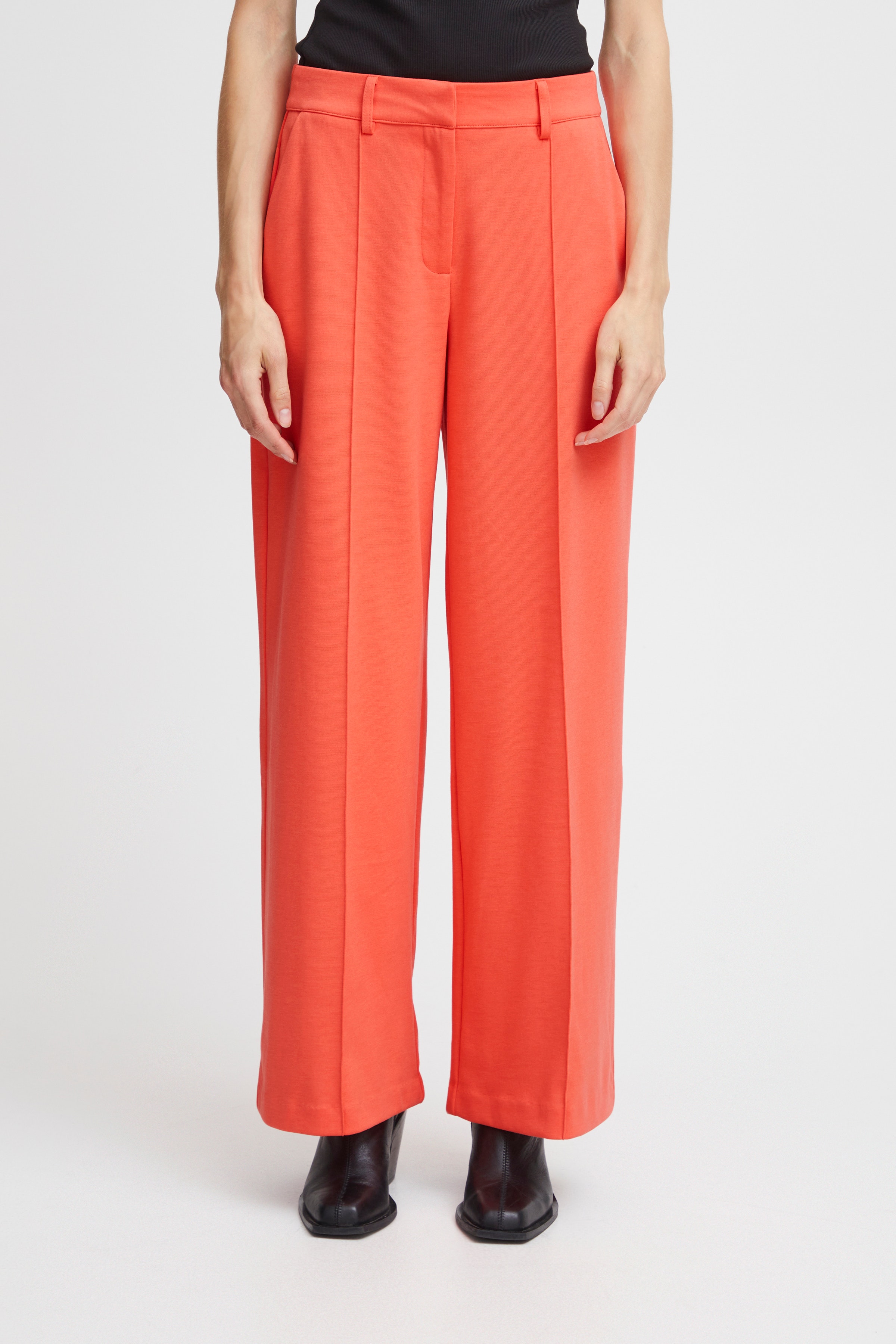 IHKATE WIDE Bukser LOOKBOOK FRONT 20116768-171656