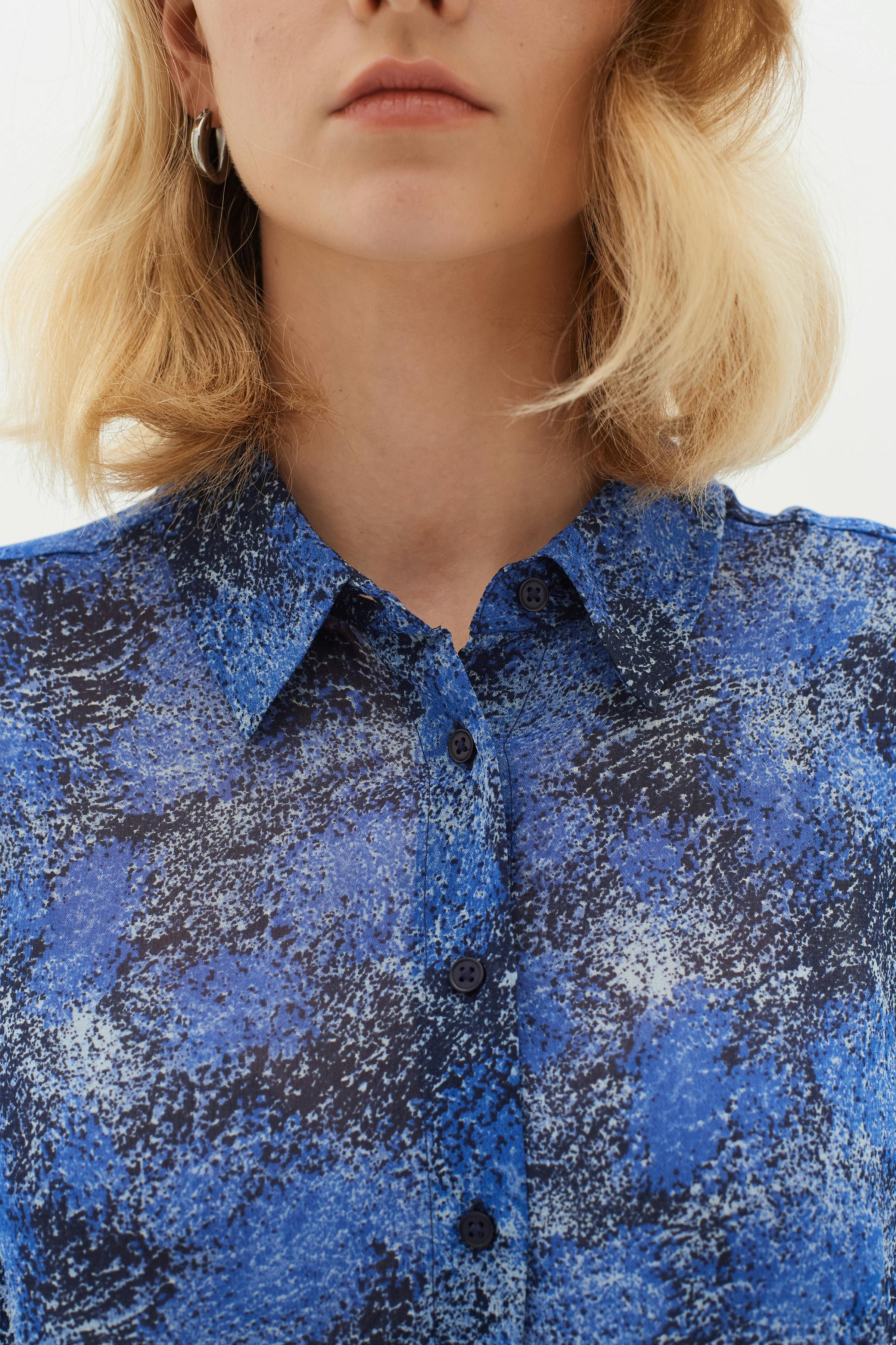 DavilaIW Shirt LOOKBOOK DETAIL 30108145-303113