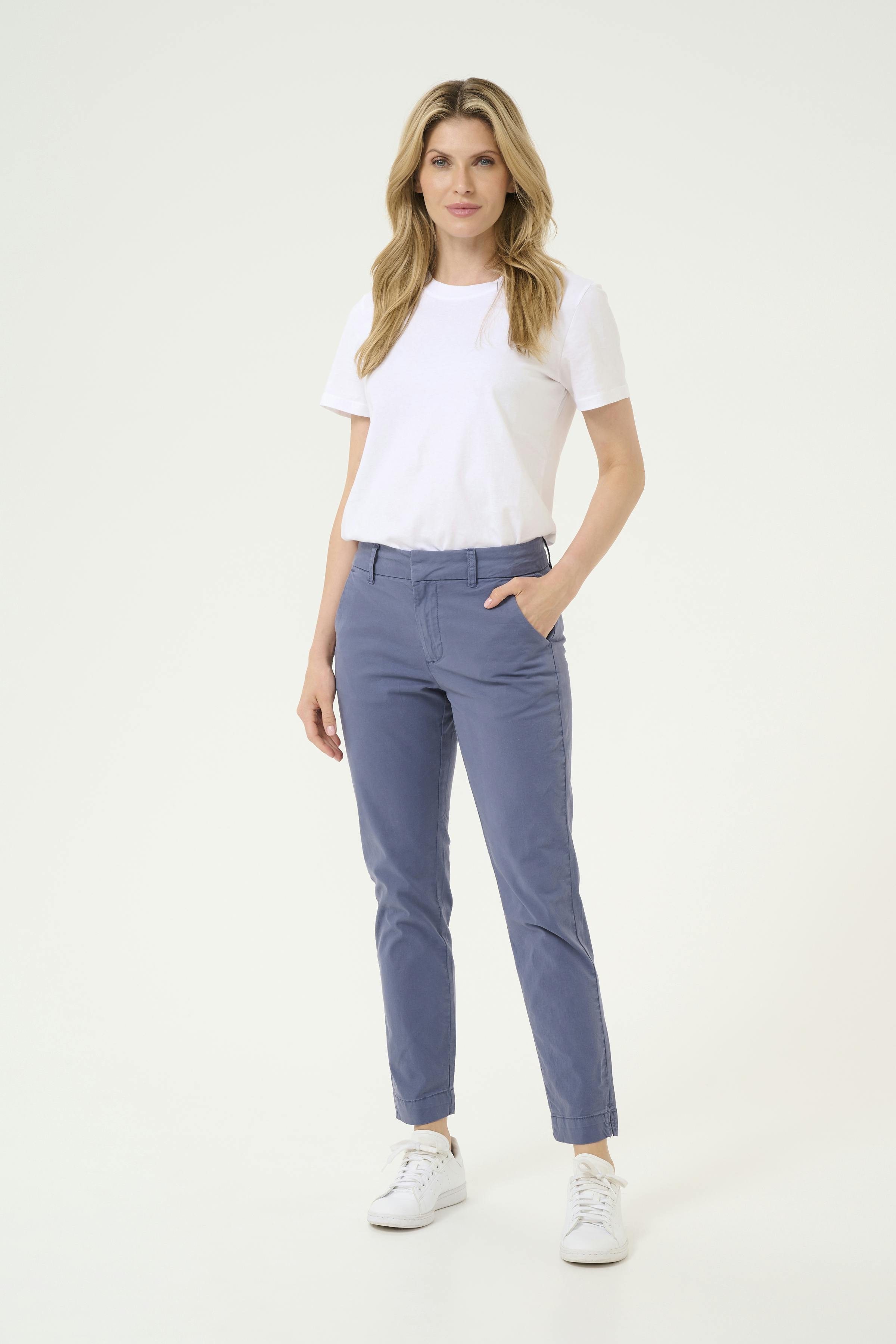 KAmette Hose LOOKBOOK FRONT 10506121-193928