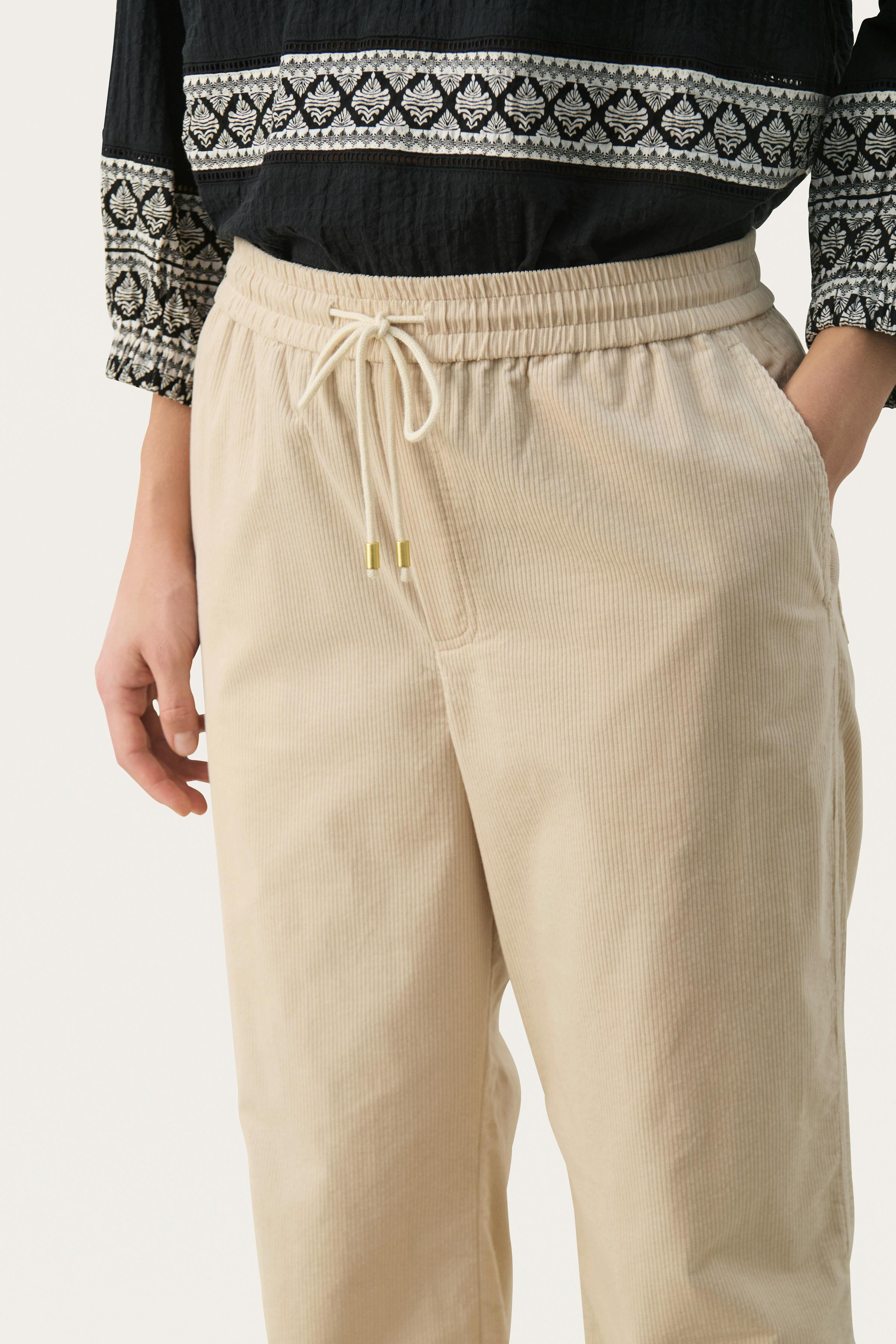 JoniaPW Trousers LOOKBOOK DETAIL 30308786-130400