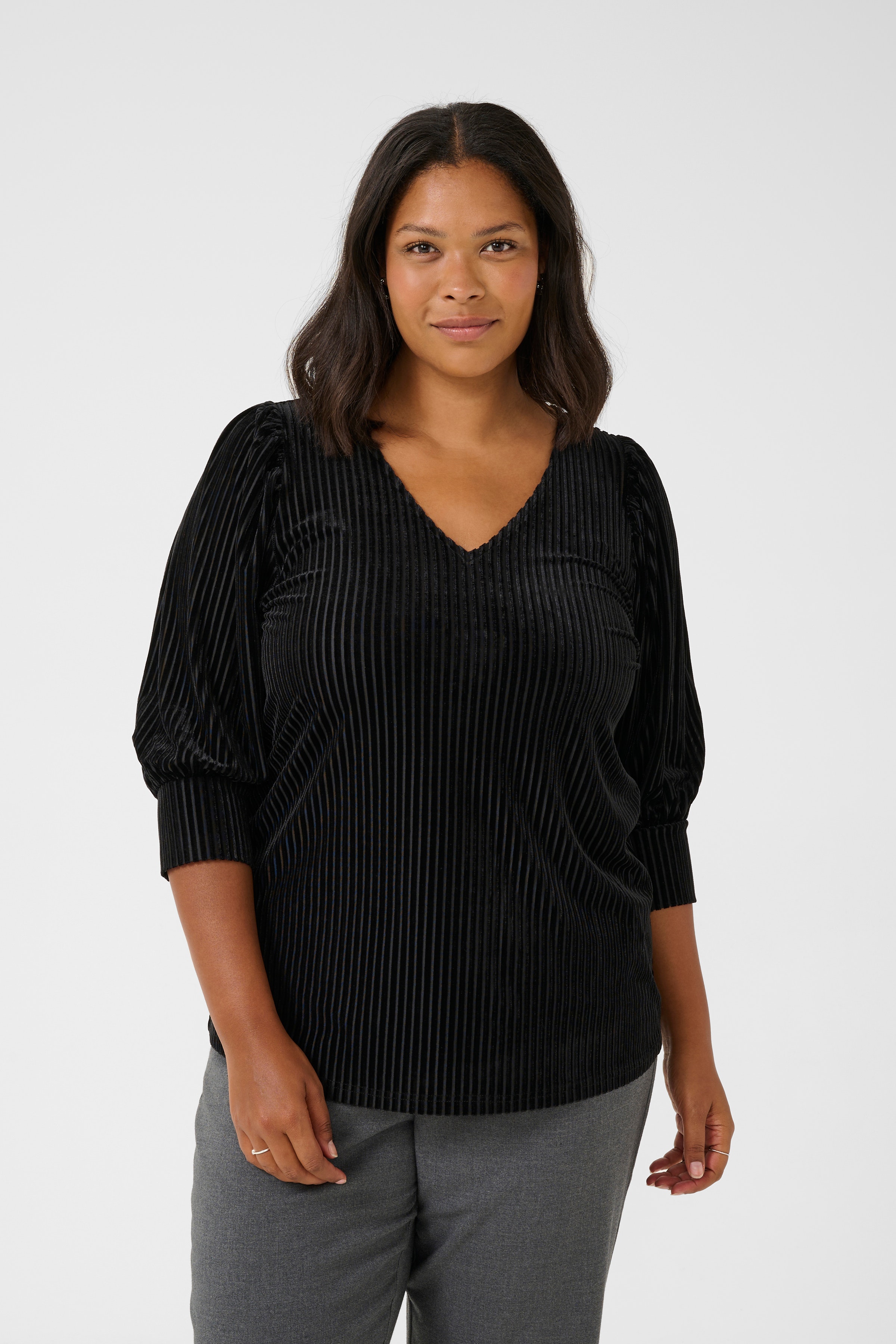 KCcacanna Blouse LOOKBOOK FRONT 10581210-106480