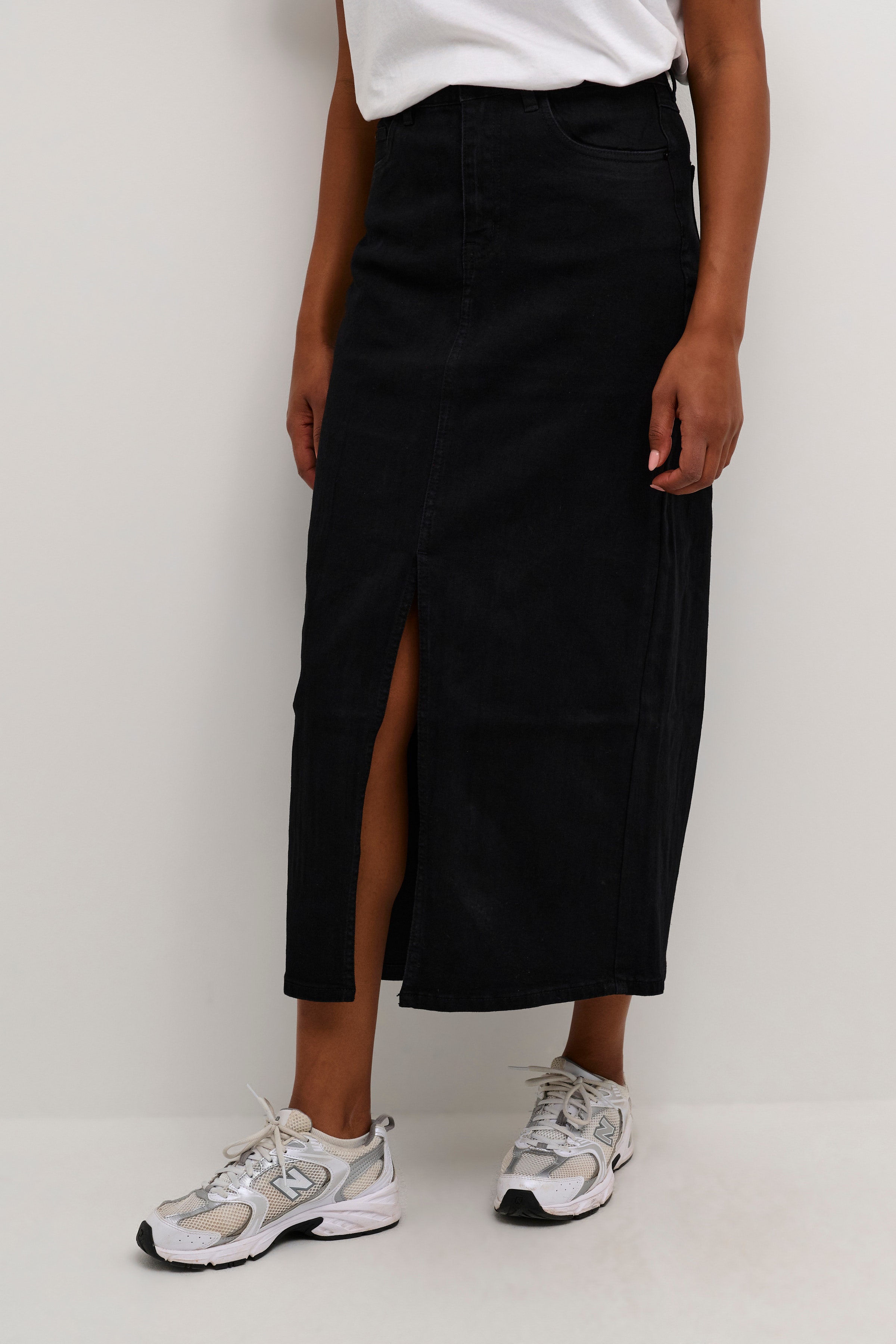 KAsinem Denimskjørt LOOKBOOK FRONT 10508064-100121