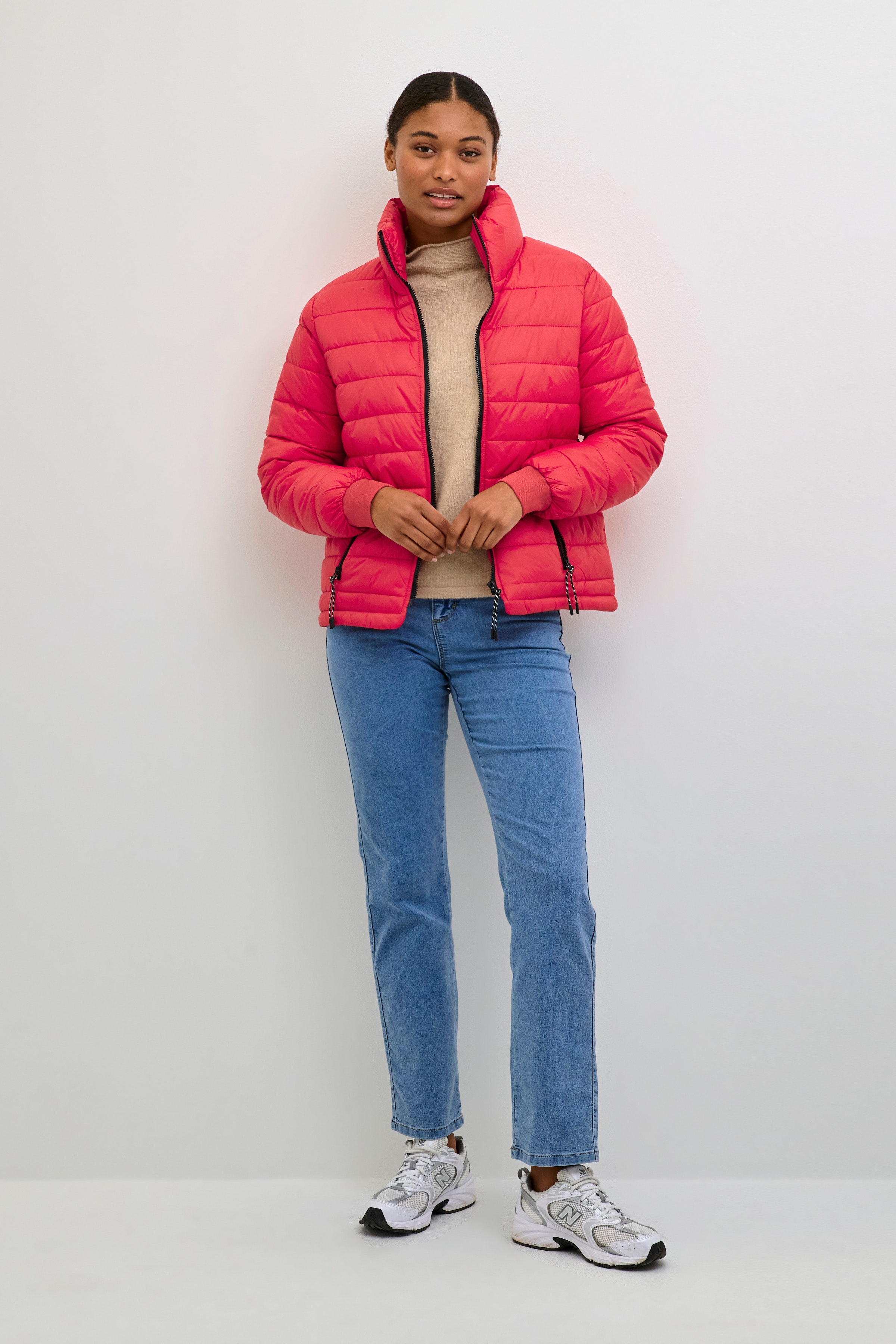 KAlira Jakke LOOKBOOK FRONT 10507222-181856