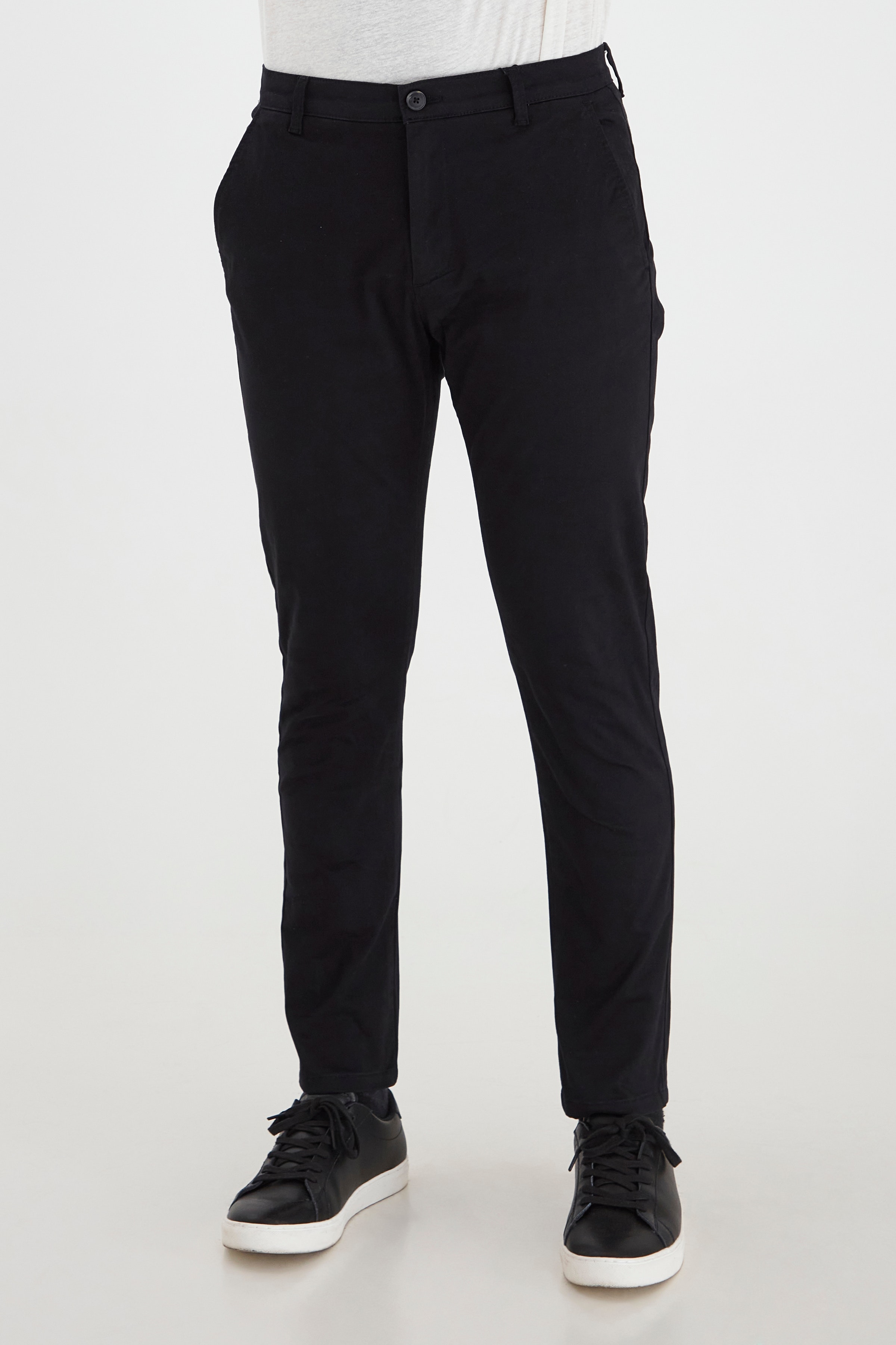 TORickie Byxor LOOKBOOK FRONT 21200749-799000