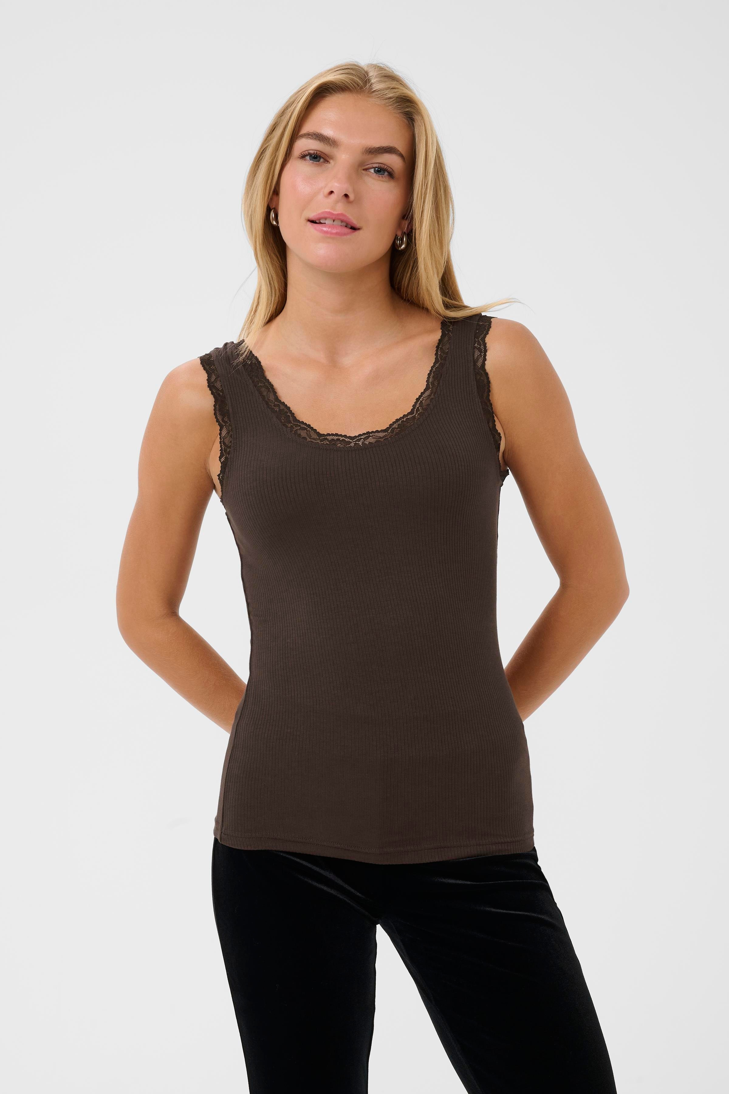 KAomi Top LOOKBOOK FRONT 10510143-191111