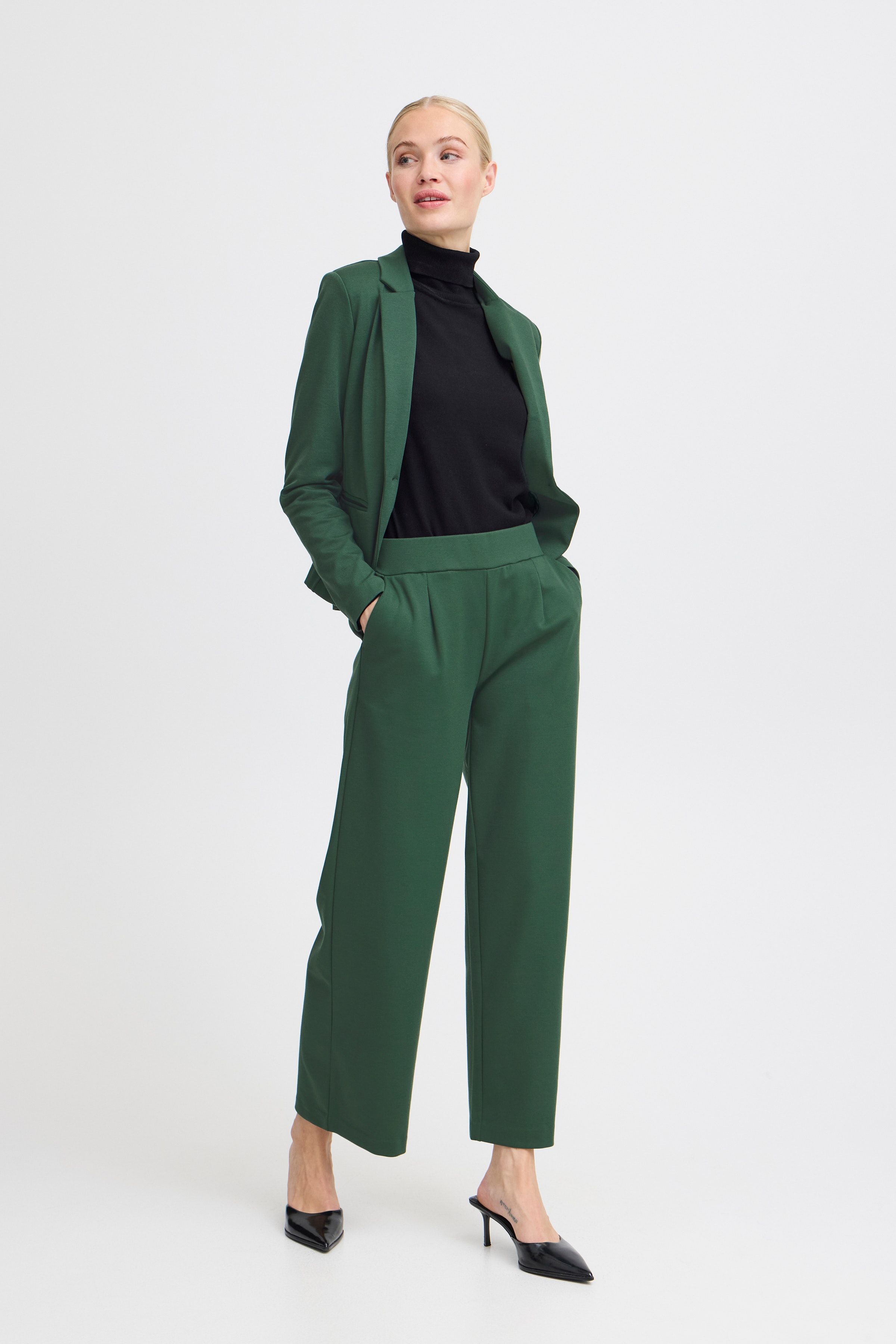 BYRIZETTA Trousers LOOKBOOK FRONT 20815029-195917