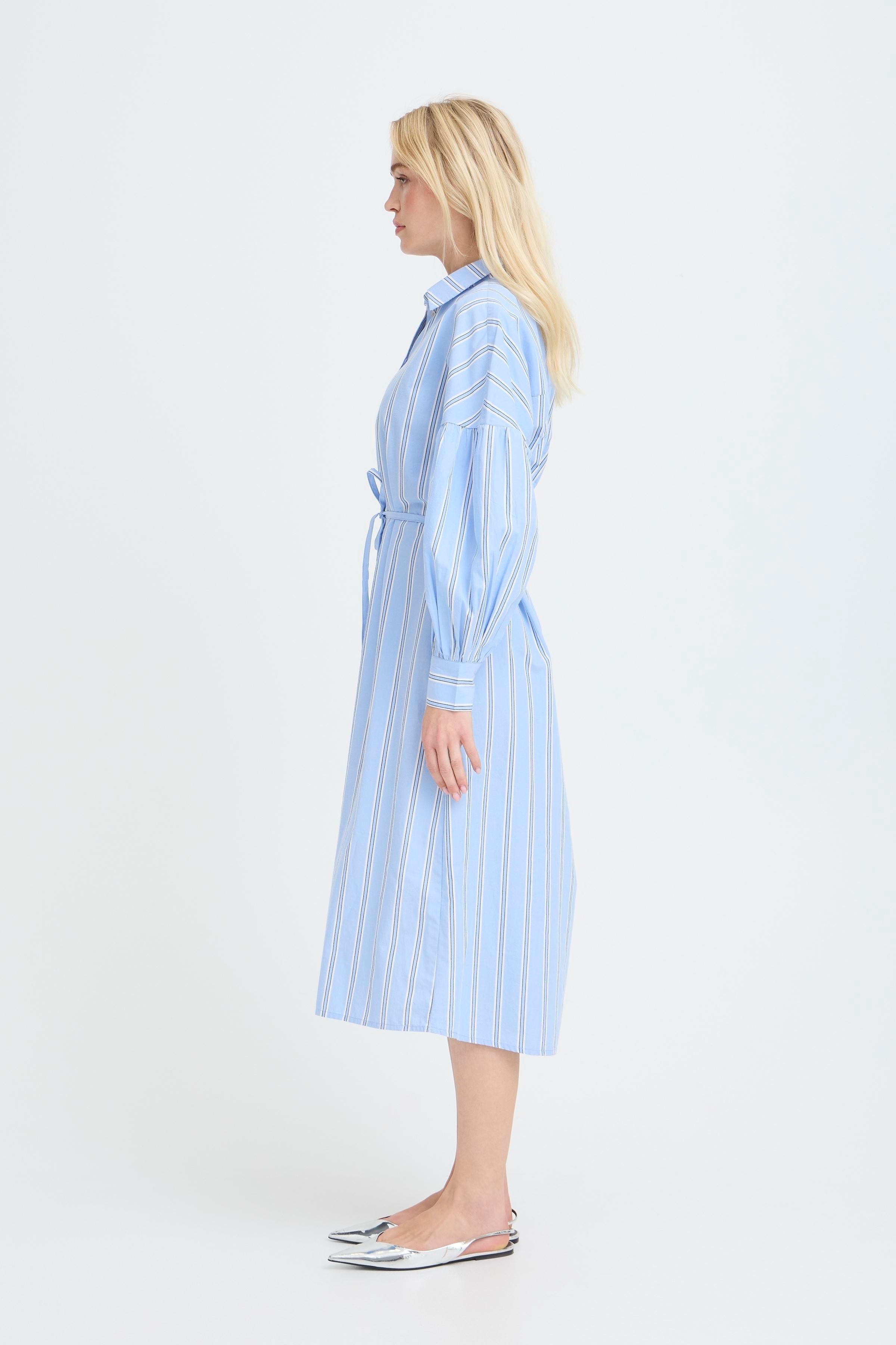 BYILAVA Klänning LOOKBOOK FRONT 20818502-900003896