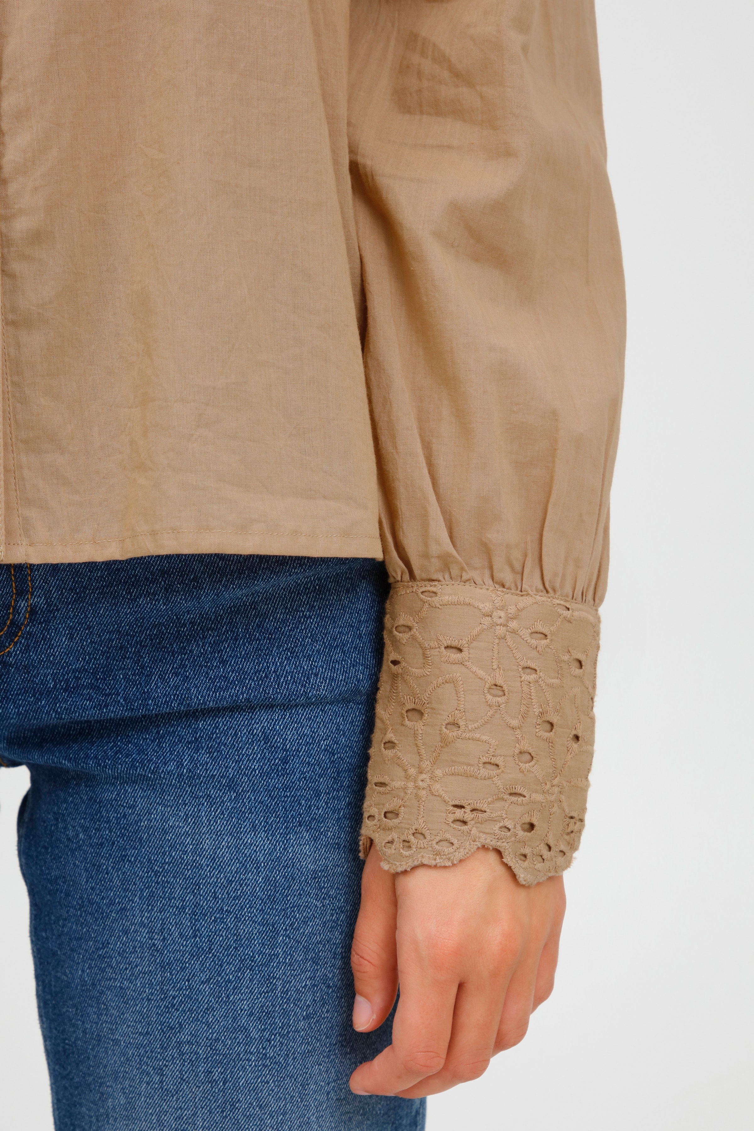 Blouse with long sleeve LOOKBOOK DETAIL 20810173-171320