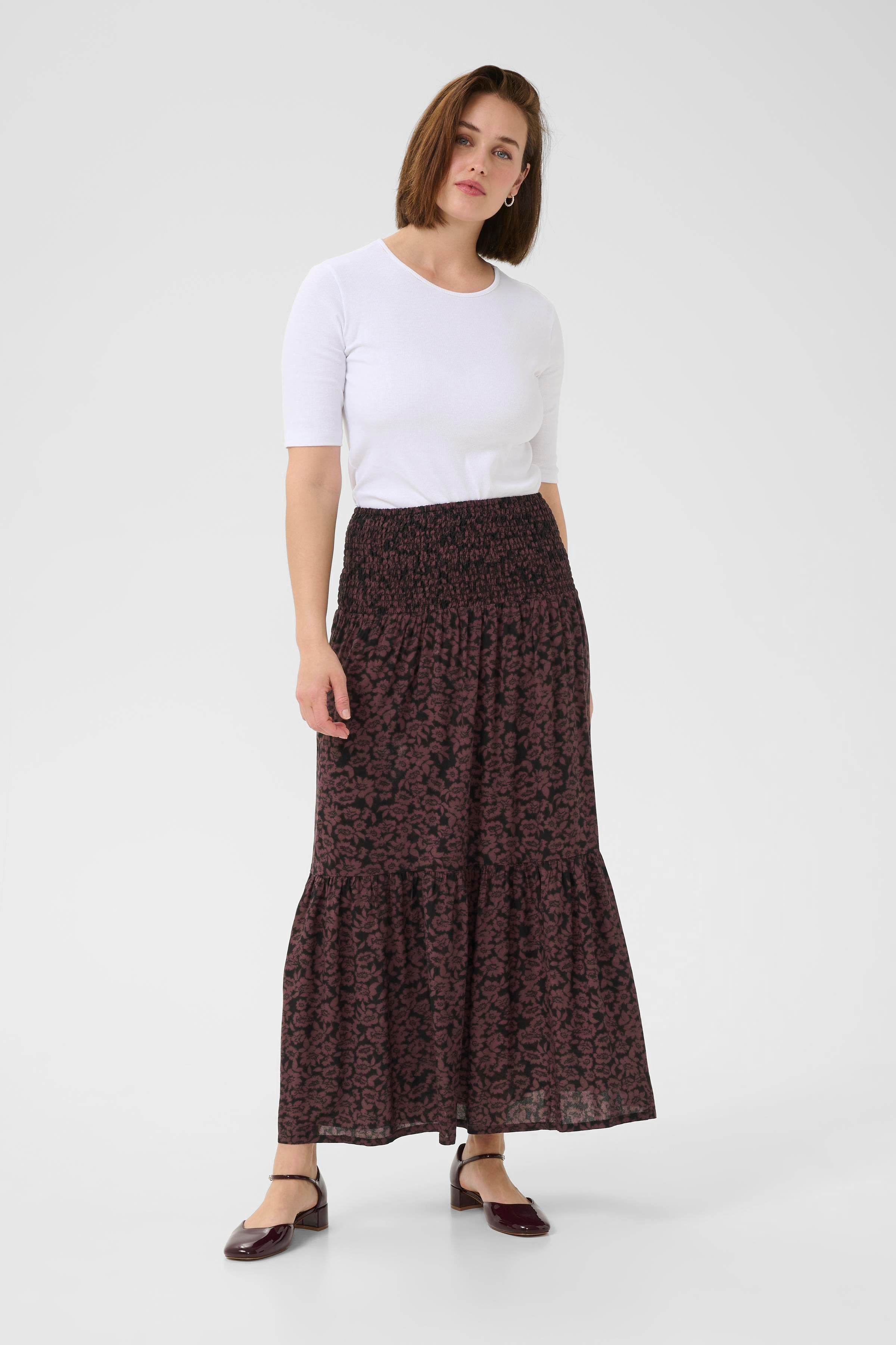 KAbeathe Skjørt LOOKBOOK FRONT 10510316-107734