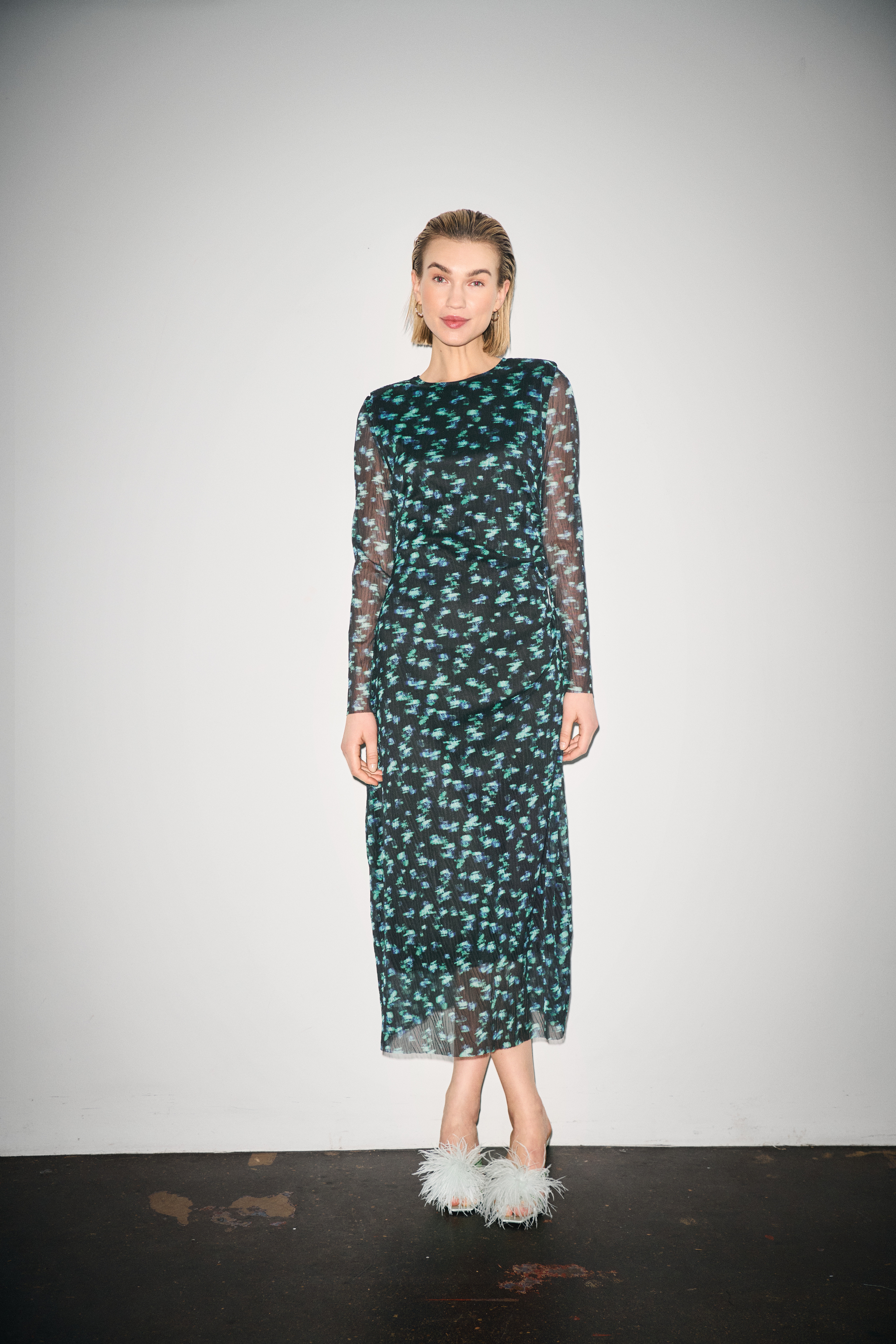 HaliejadeSZ Jurk LOCATION NONE 30513649-303278