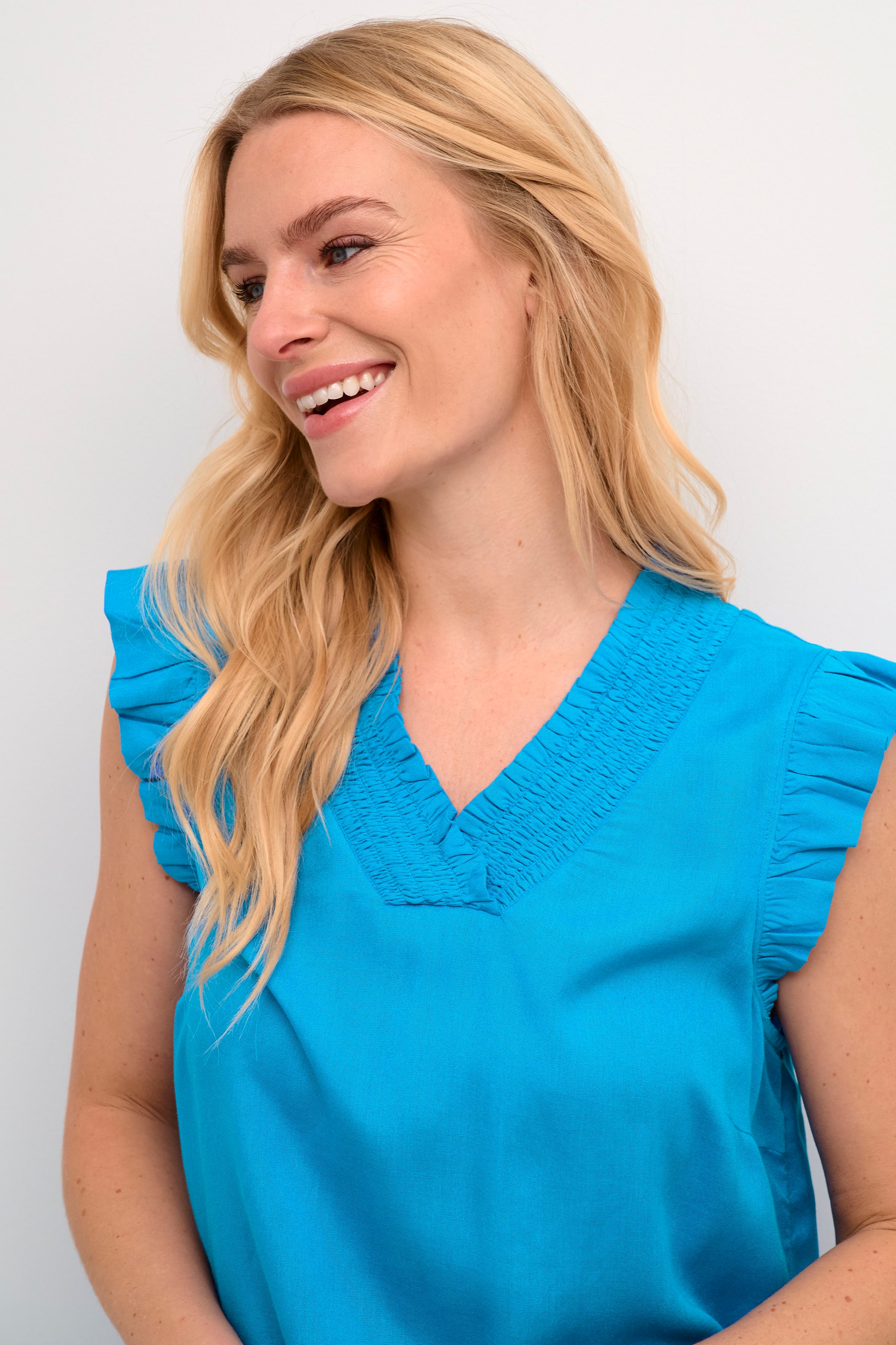 KAdahlia Bluse LOOKBOOK BACK 10508865-184140