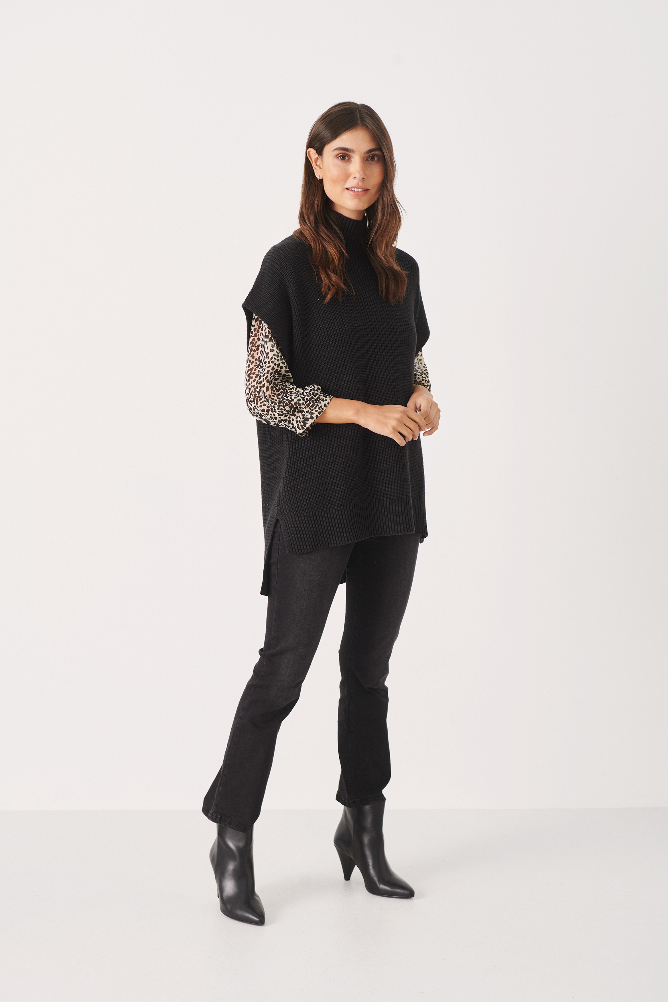 KeekeePW Väst LOOKBOOK FRONT 30306481-194008