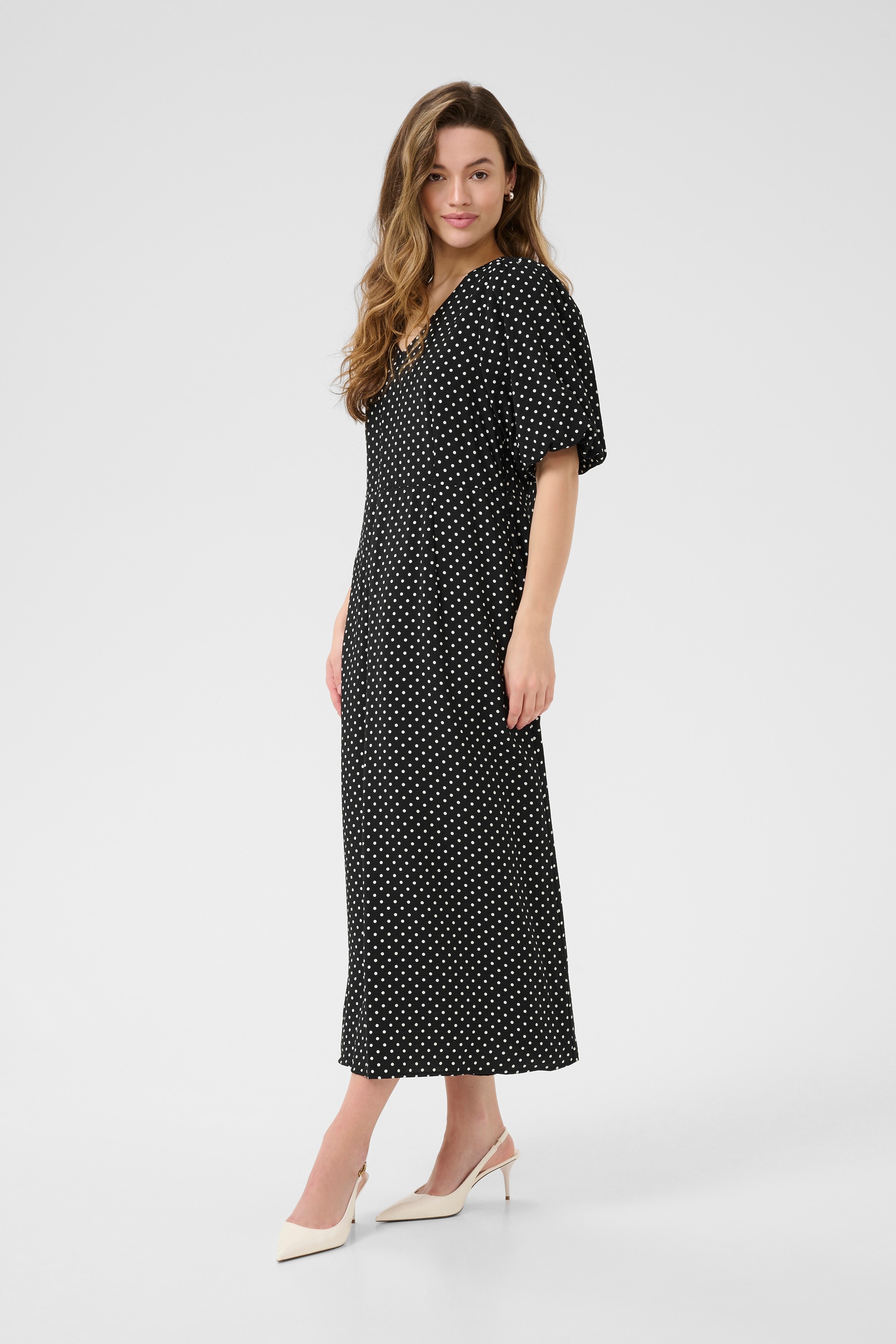 KAgwen Kjole LOOKBOOK FRONT 10510344-107967