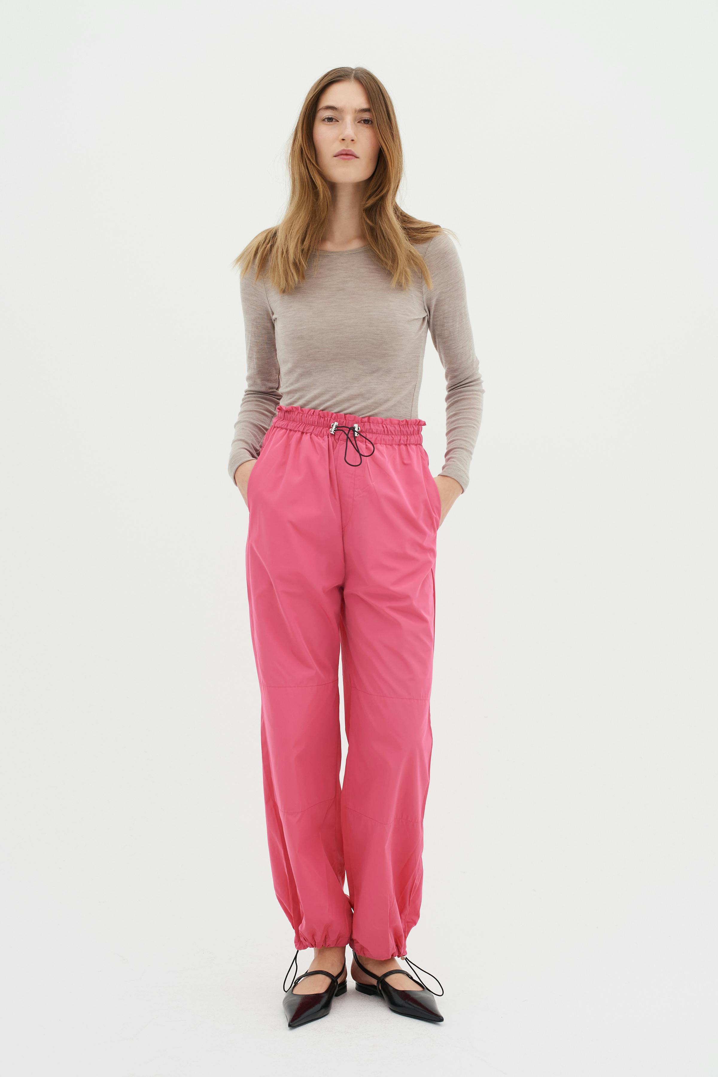 TaniaIW Trousers LOOKBOOK FRONT 30109048-182120